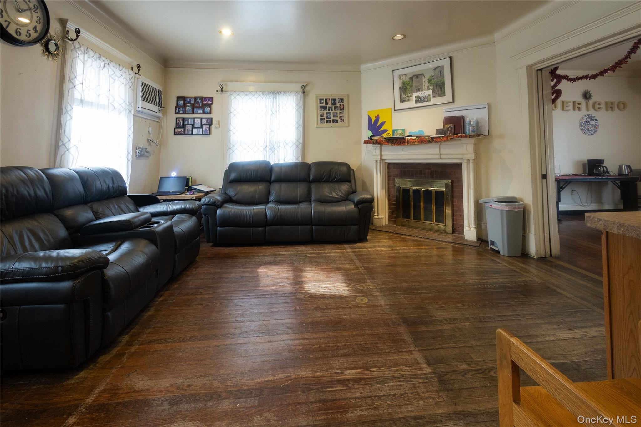 2 Old Cedar Swamp Road Property Photo 5