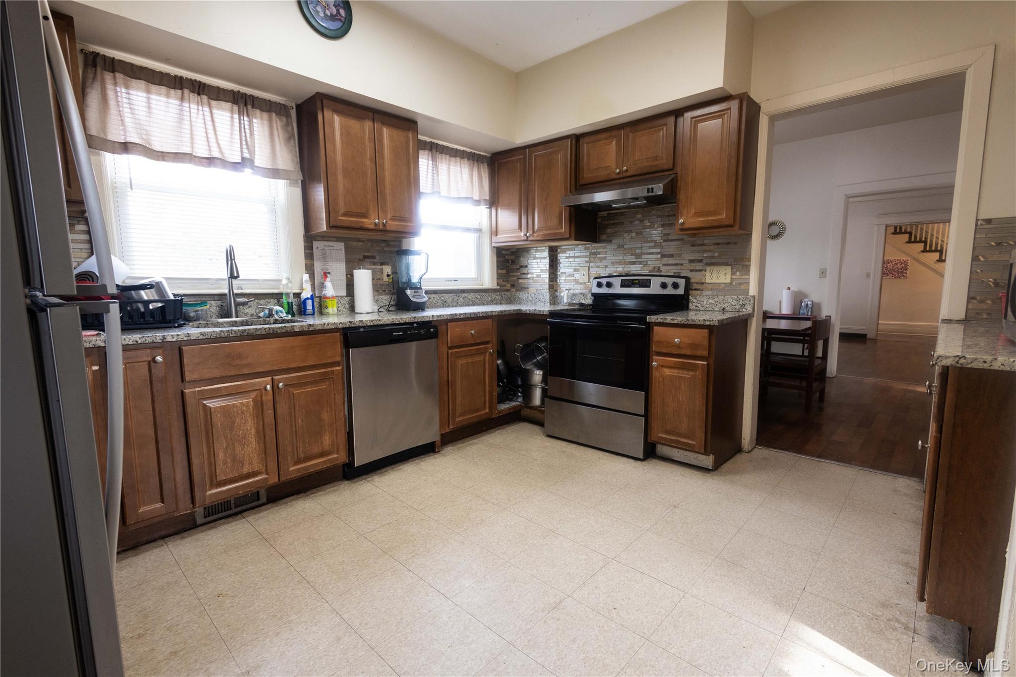2 Old Cedar Swamp Road Property Photo 10