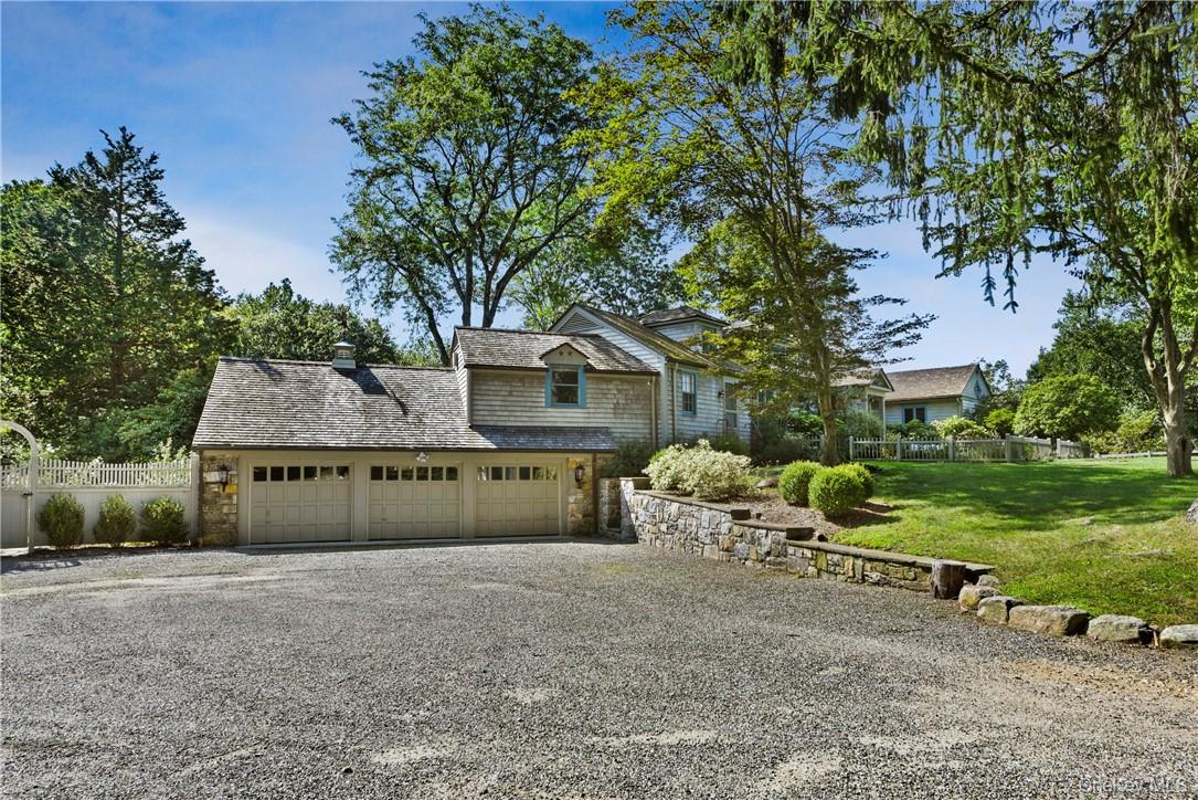 106 Old Stone Hill Road Property Photo 22