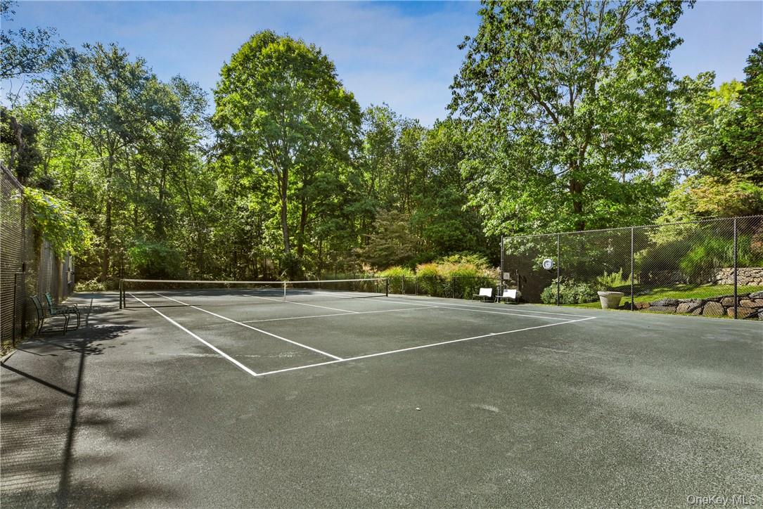 106 Old Stone Hill Road Property Photo 23