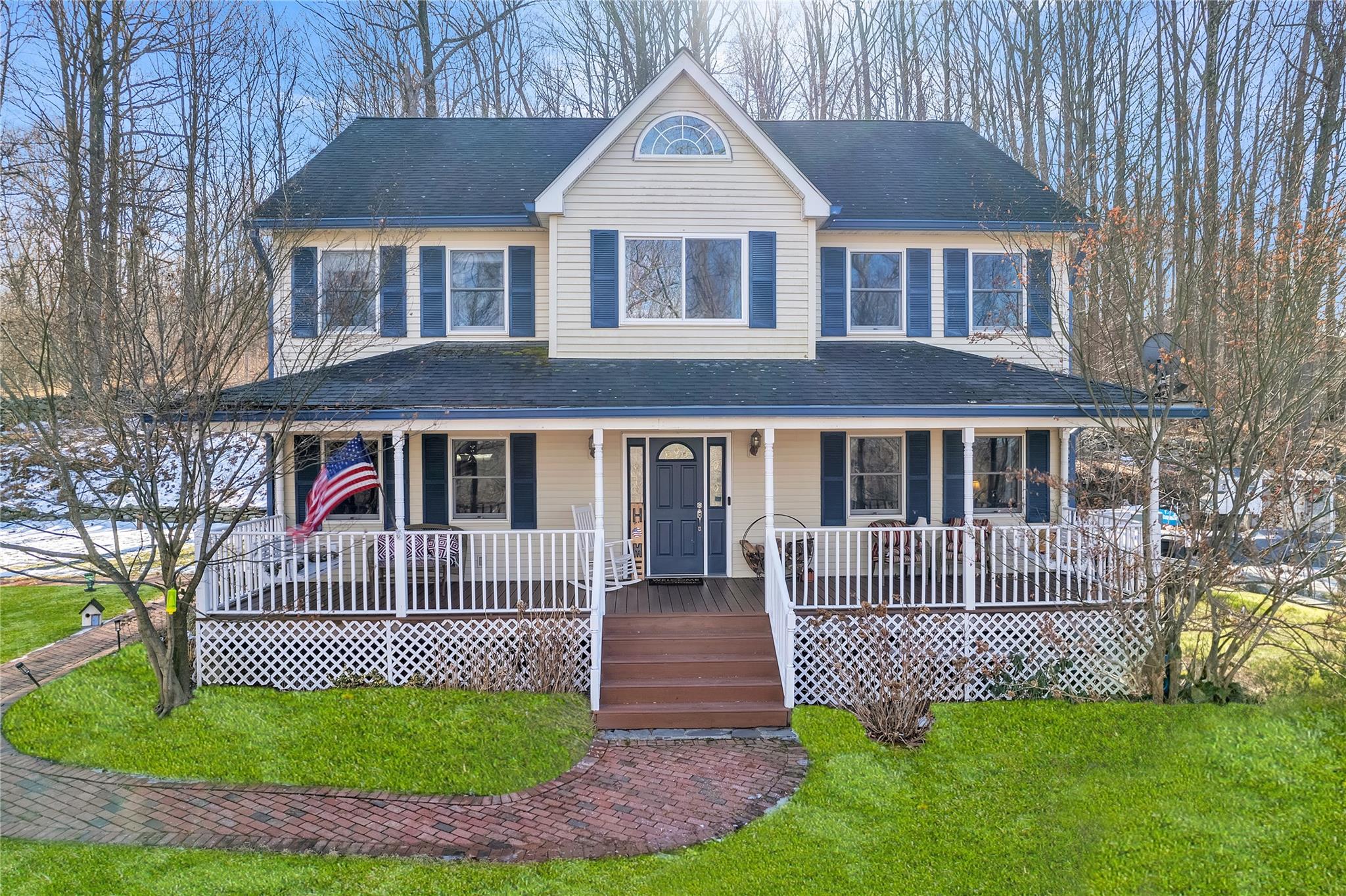 10 Berry Hill Property Photo 1