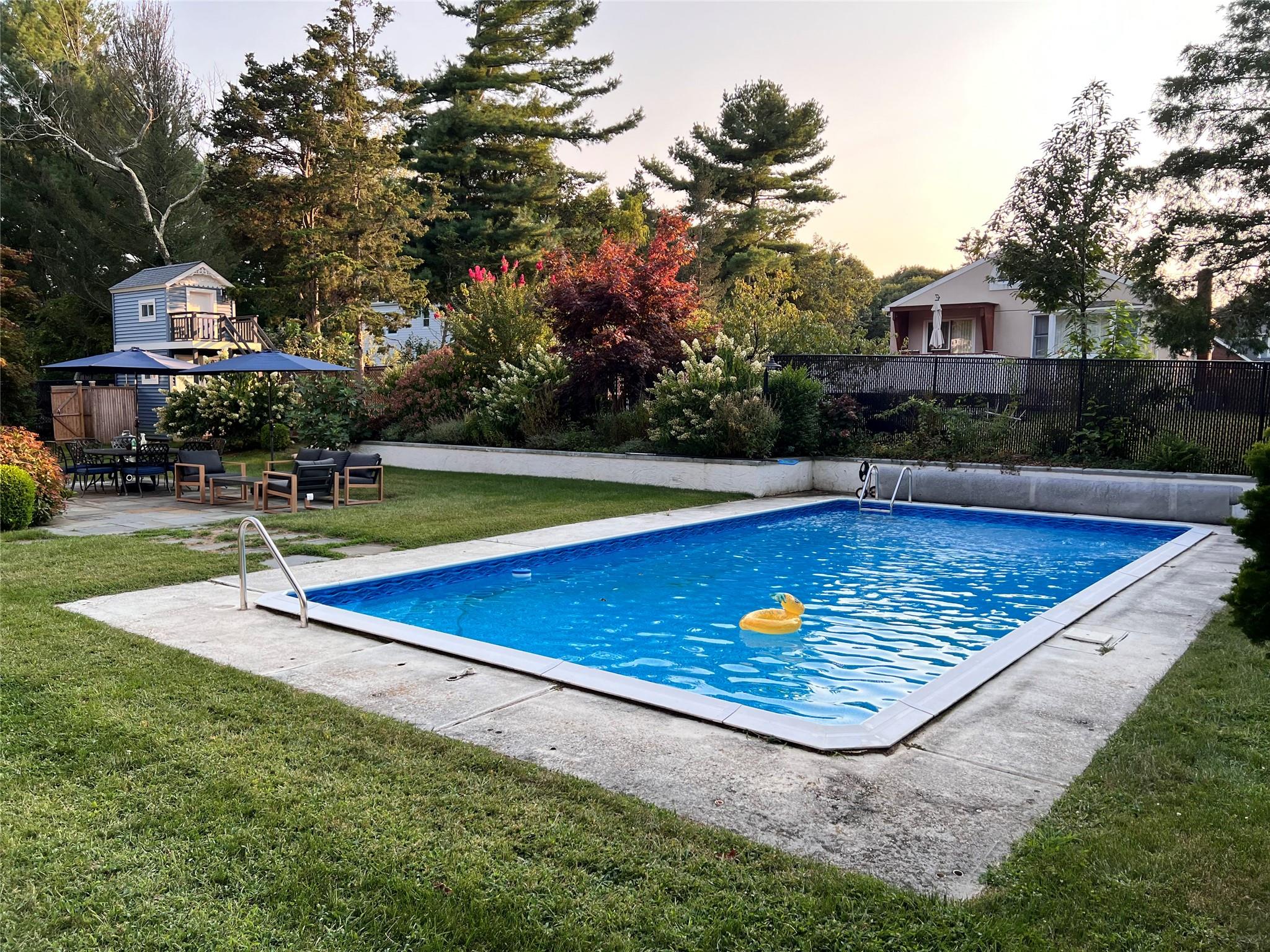 3825 Stars Road Property Photo