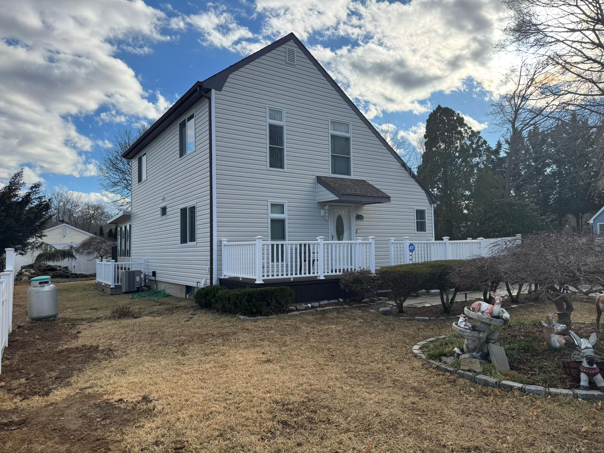 89 15th Street Property Photo 14