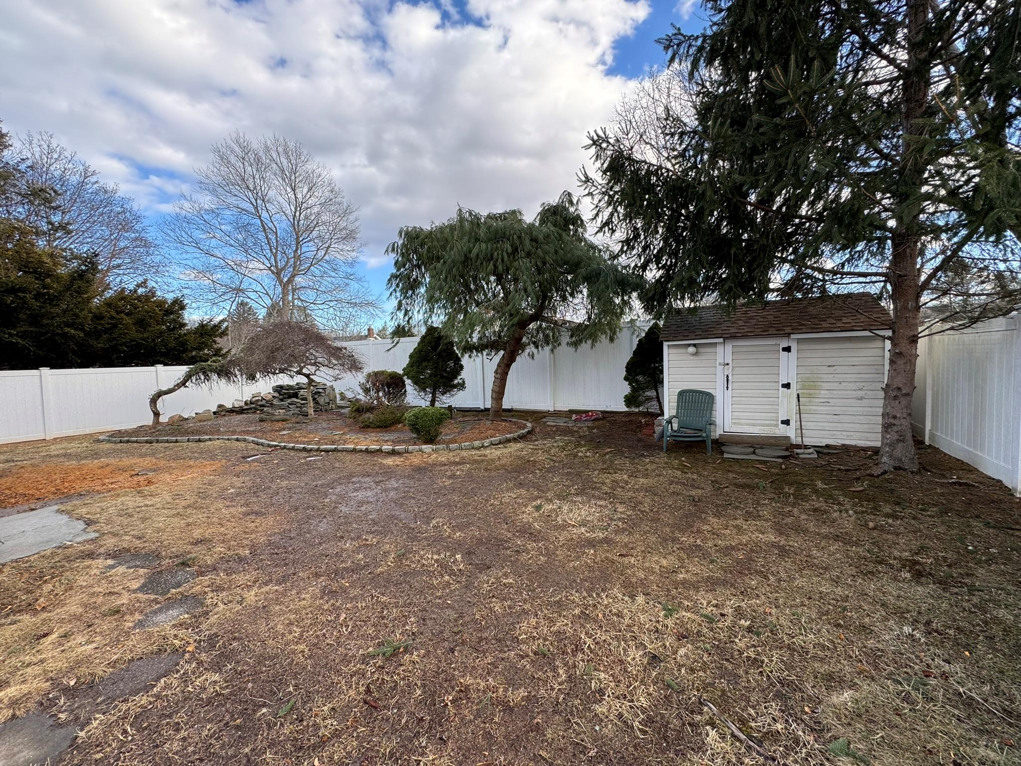 89 15th Street Property Photo 17