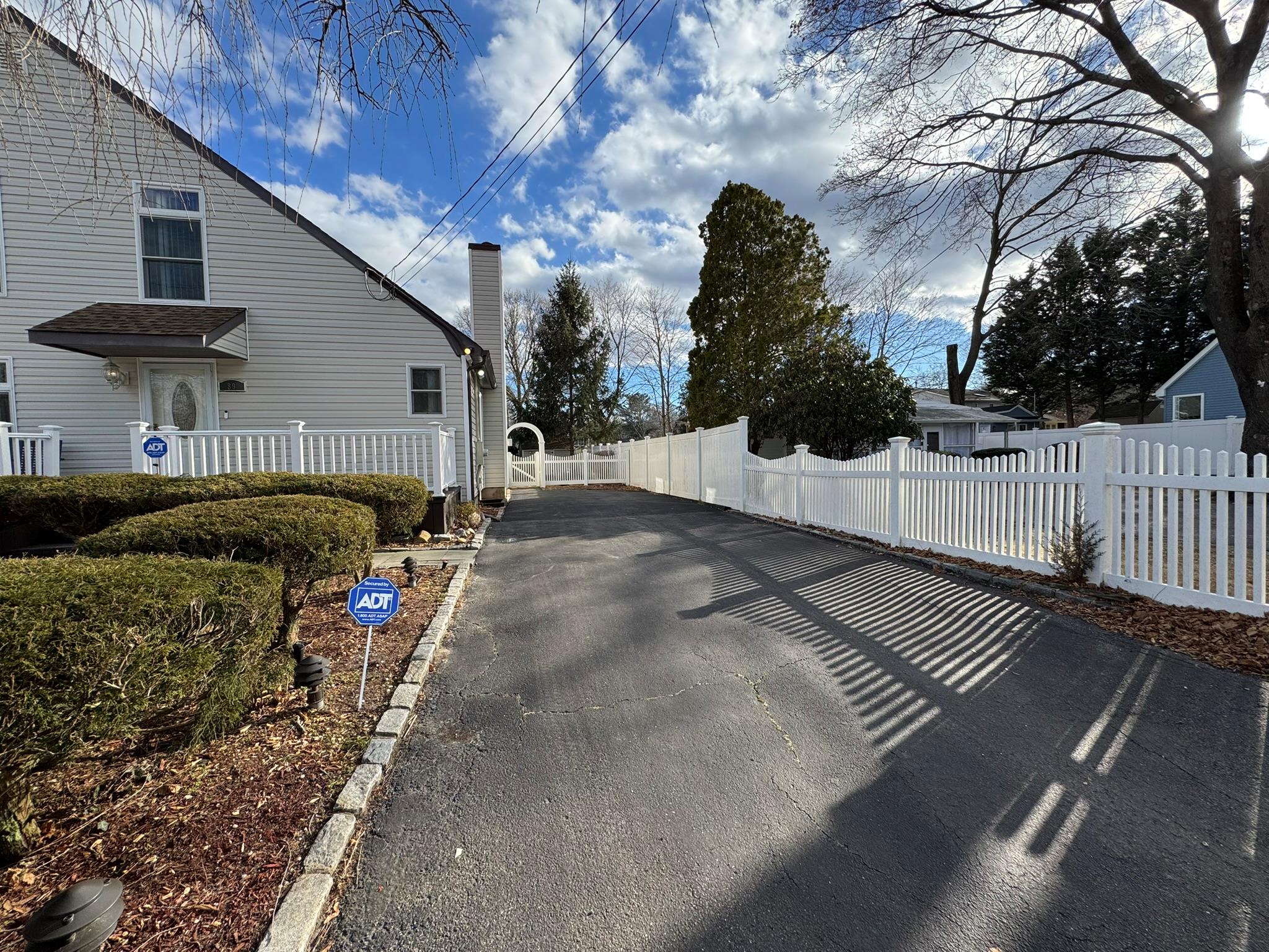 89 15th Street Property Photo 19