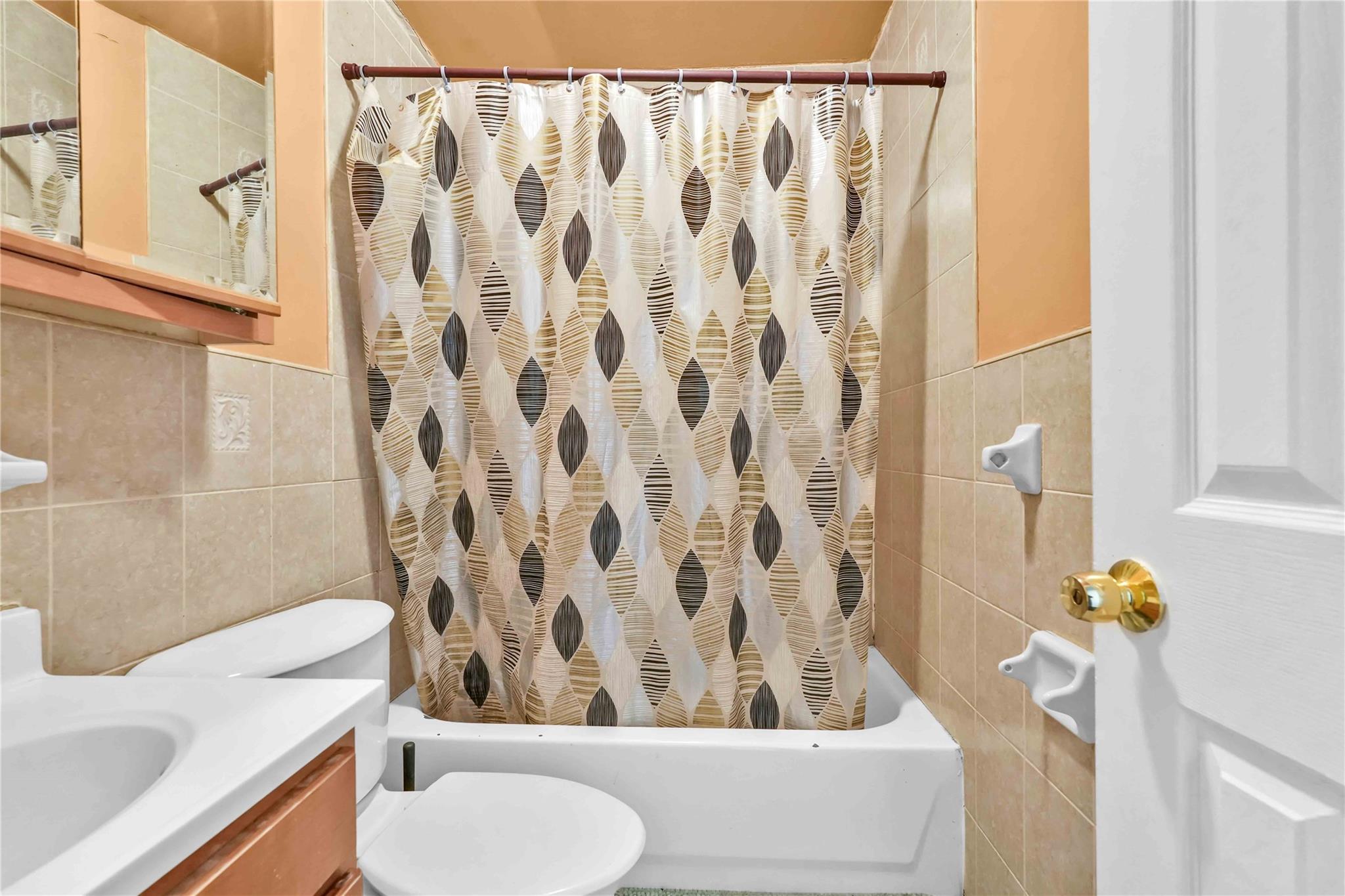 139-21 246th Street Property Photo 13