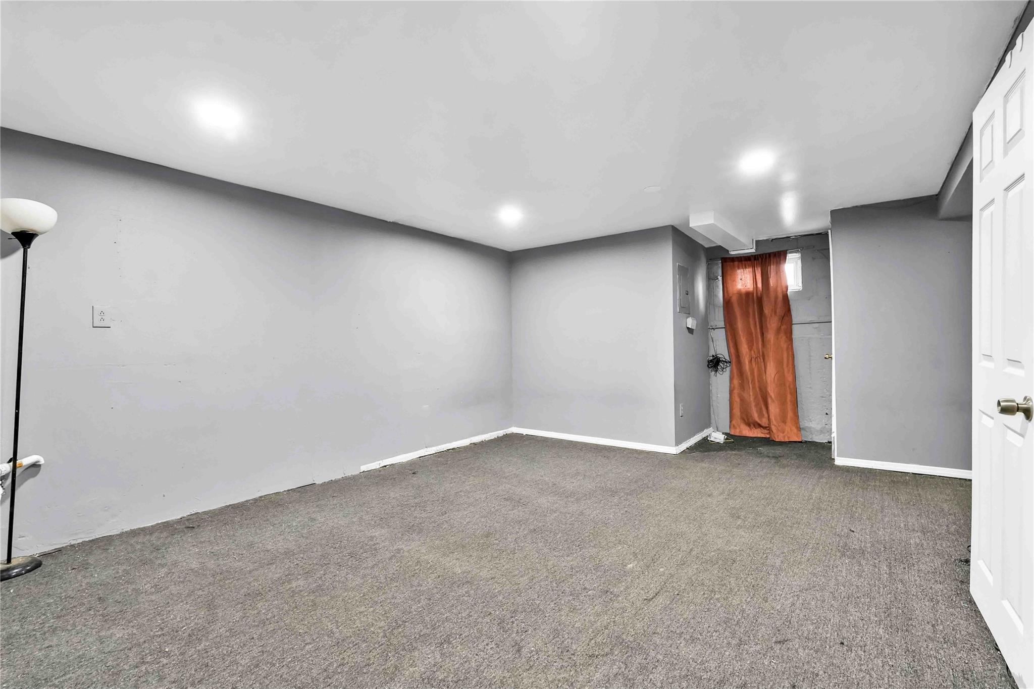 139-21 246th Street Property Photo 14
