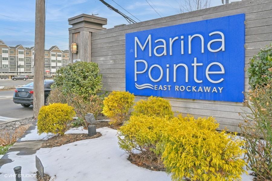 311 Marina Pointe Drive H Property Photo 4