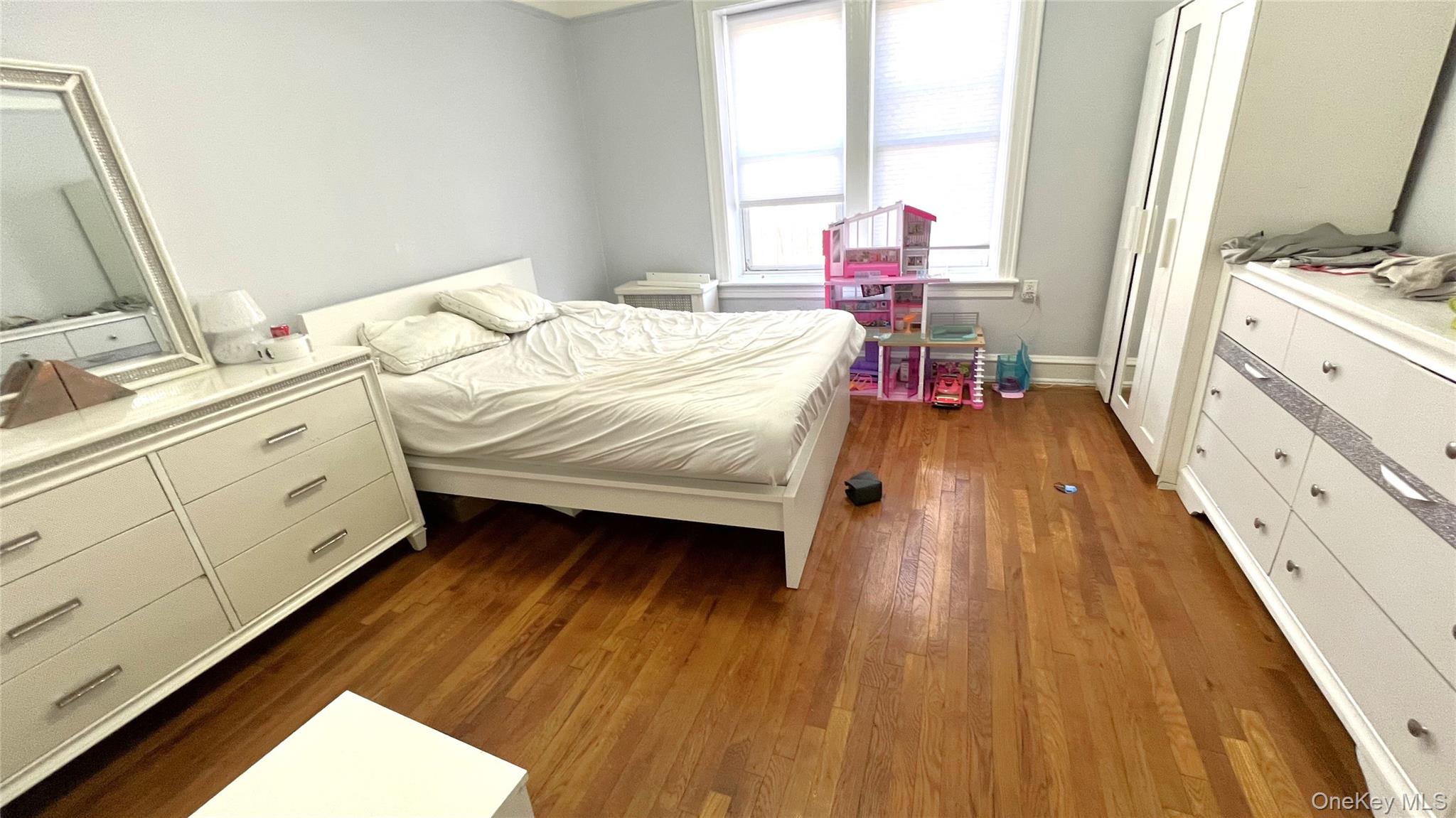 45-20 43 Street 2c Property Photo 3