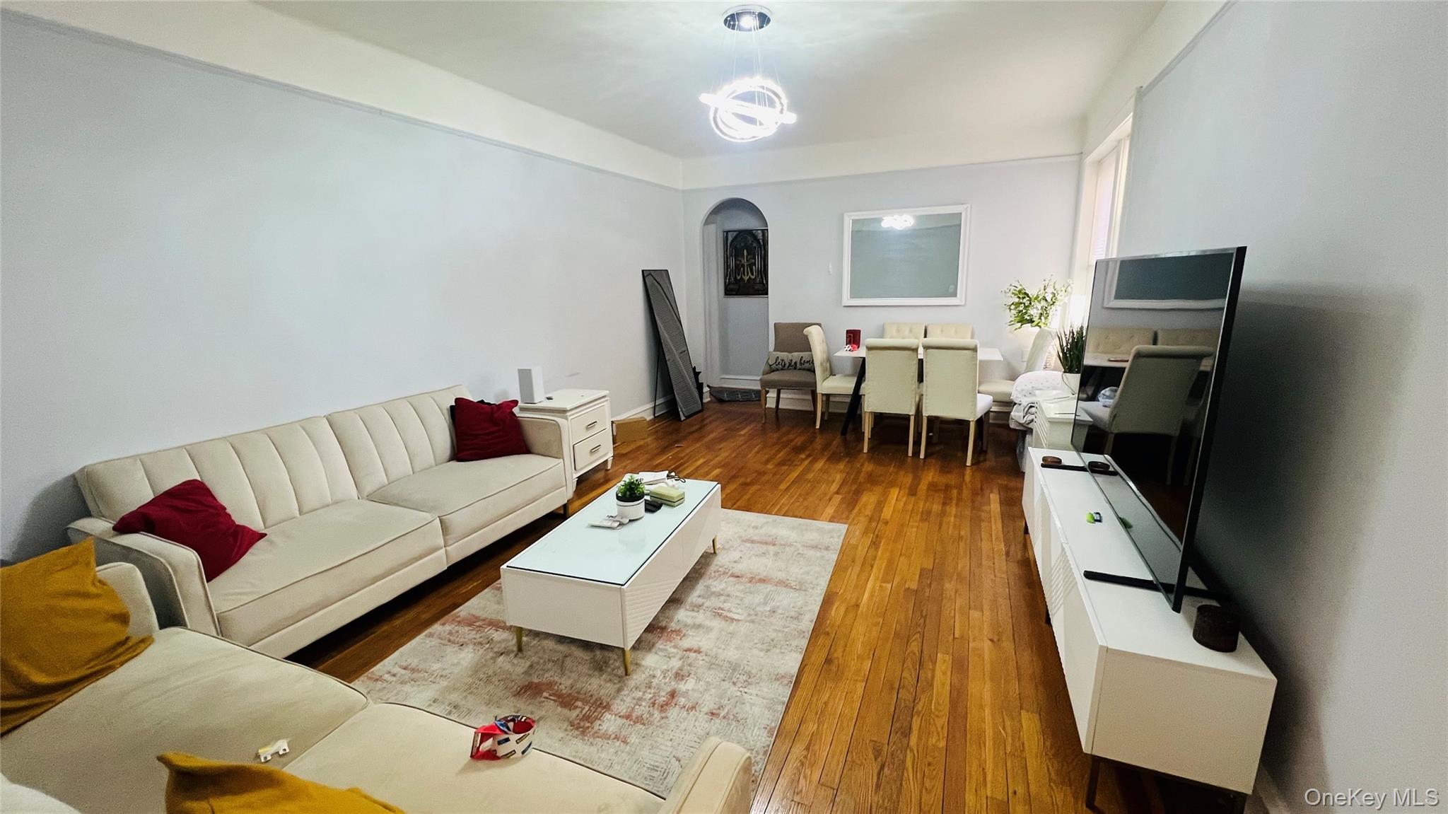 45-20 43 Street 2c Property Photo 8