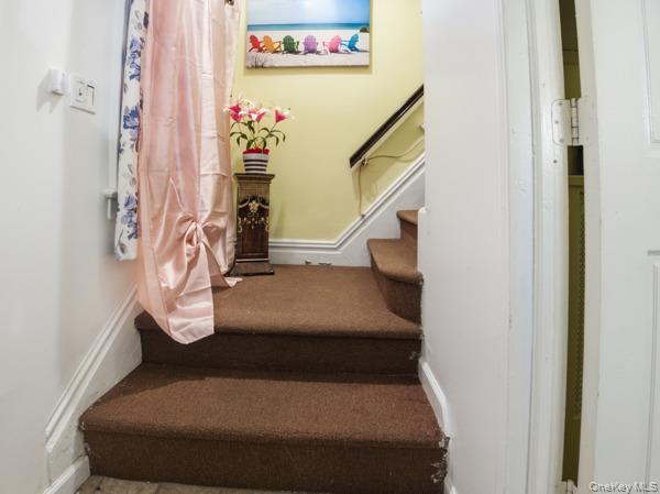 2448 Devoe Terrace Property Photo 20