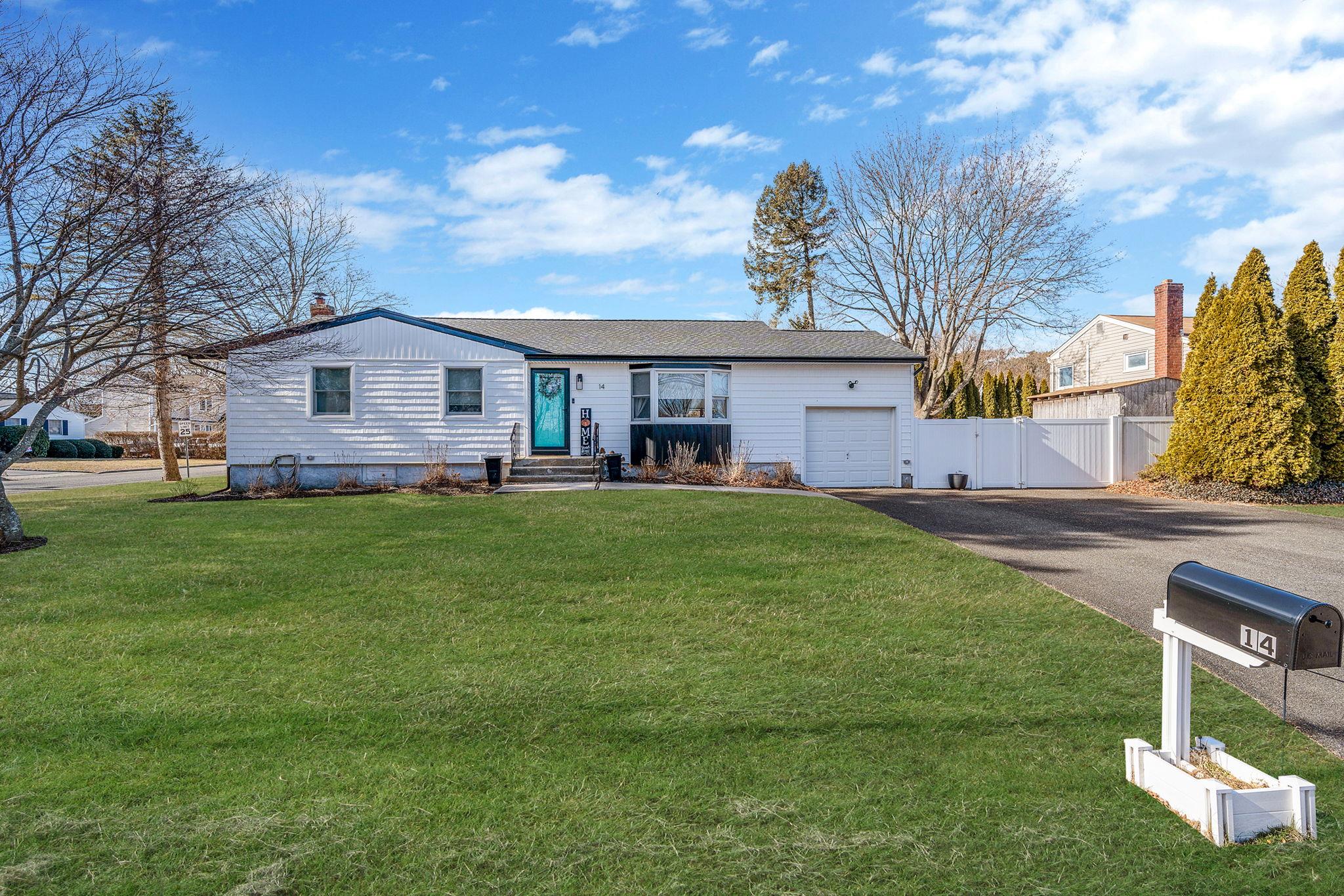 14 George Avenue Property Photo