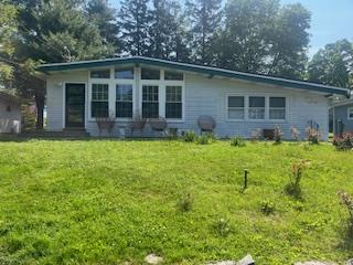 27 Crescent Circle Property Photo 1