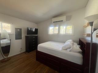 27 Crescent Circle Property Photo 8