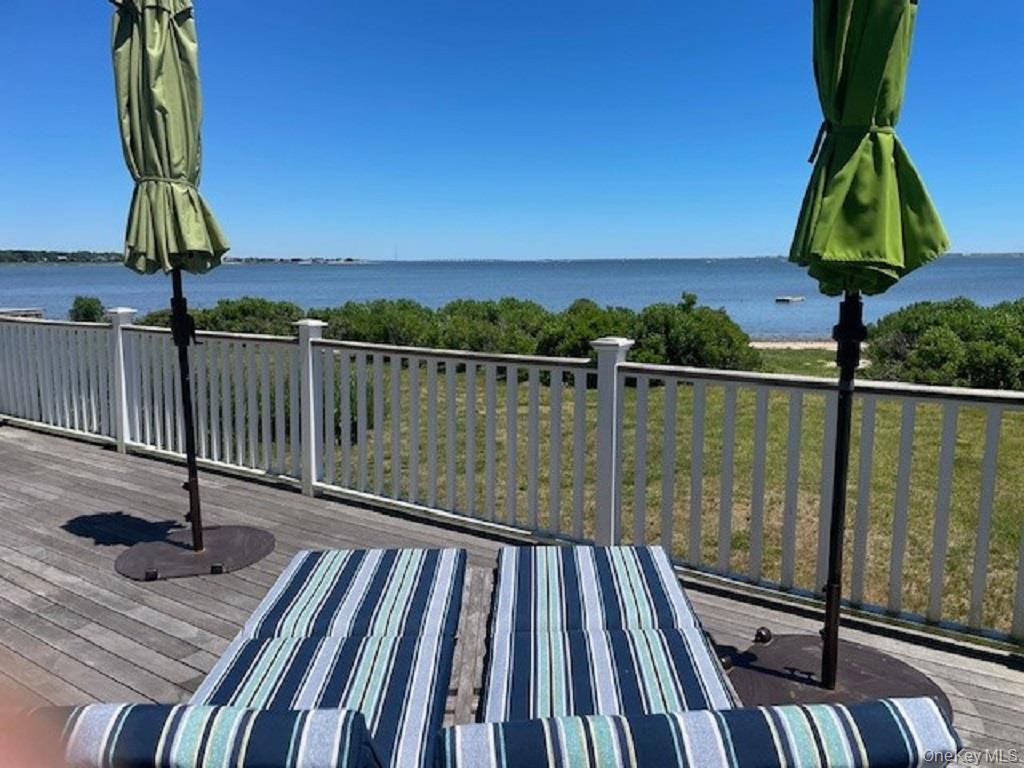 21 Bayside Avenue Property Photo 23