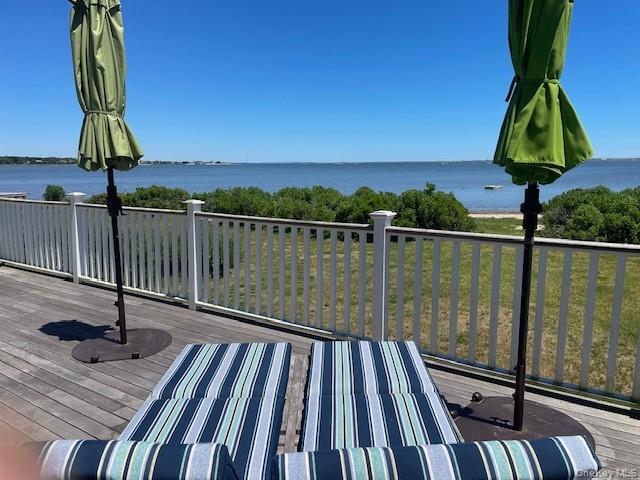 21 Bayside Avenue Property Photo 27