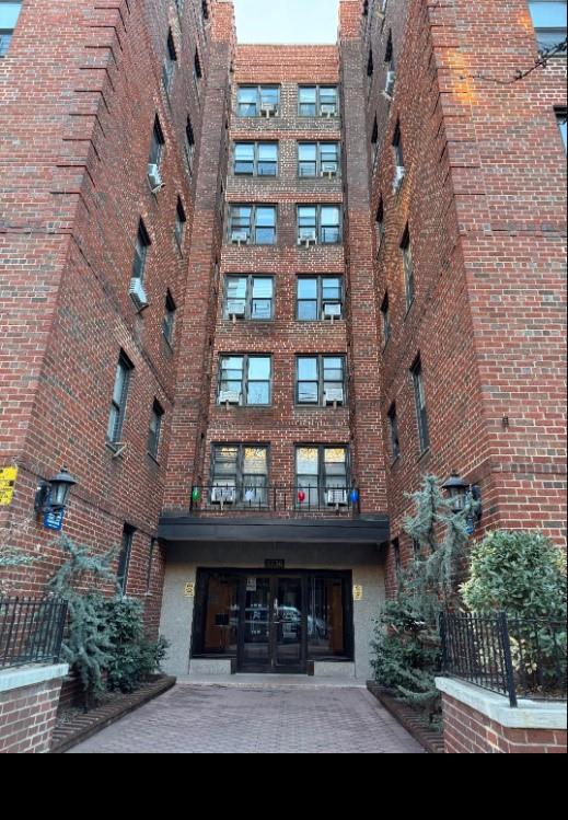 37-30 83rd Street 2M Property Photo 1