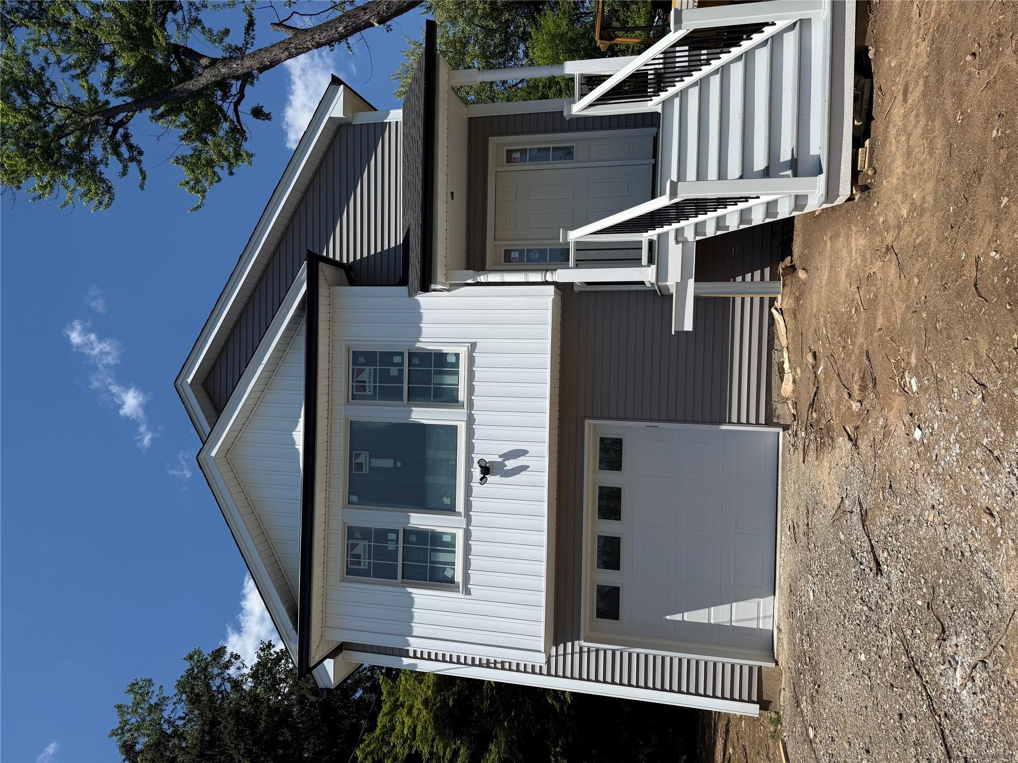 47 Sheridan Avenue Property Photo