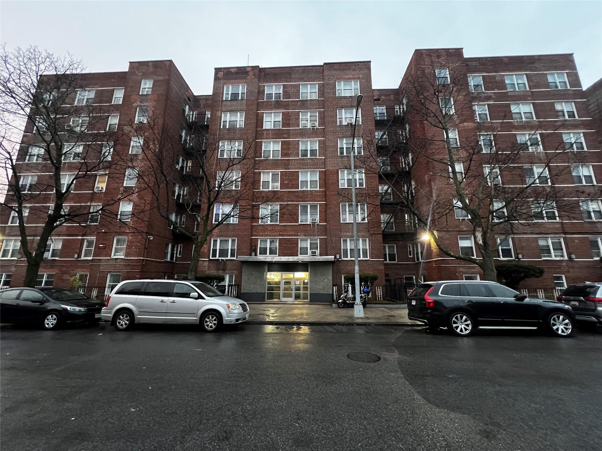 50 Kenilworth Place 50 Kenilworth Place #6m, Brooklyn Ny 11210 6 Property Photo