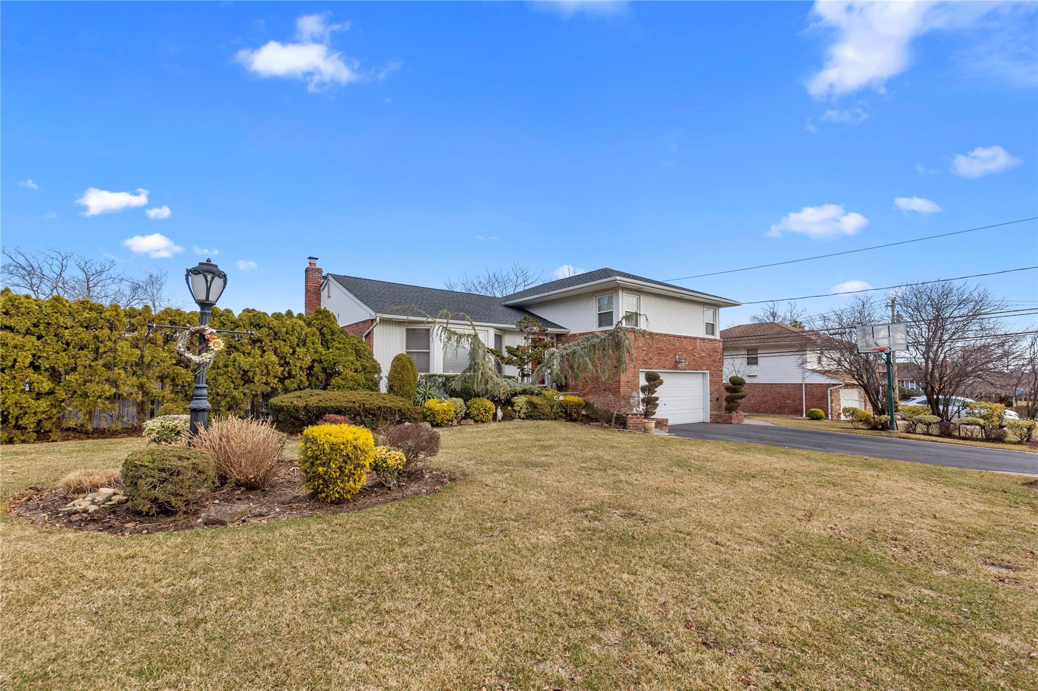 6 Regent Lane Property Photo