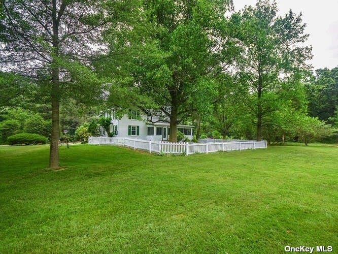 23 Pinetree Lane Property Photo