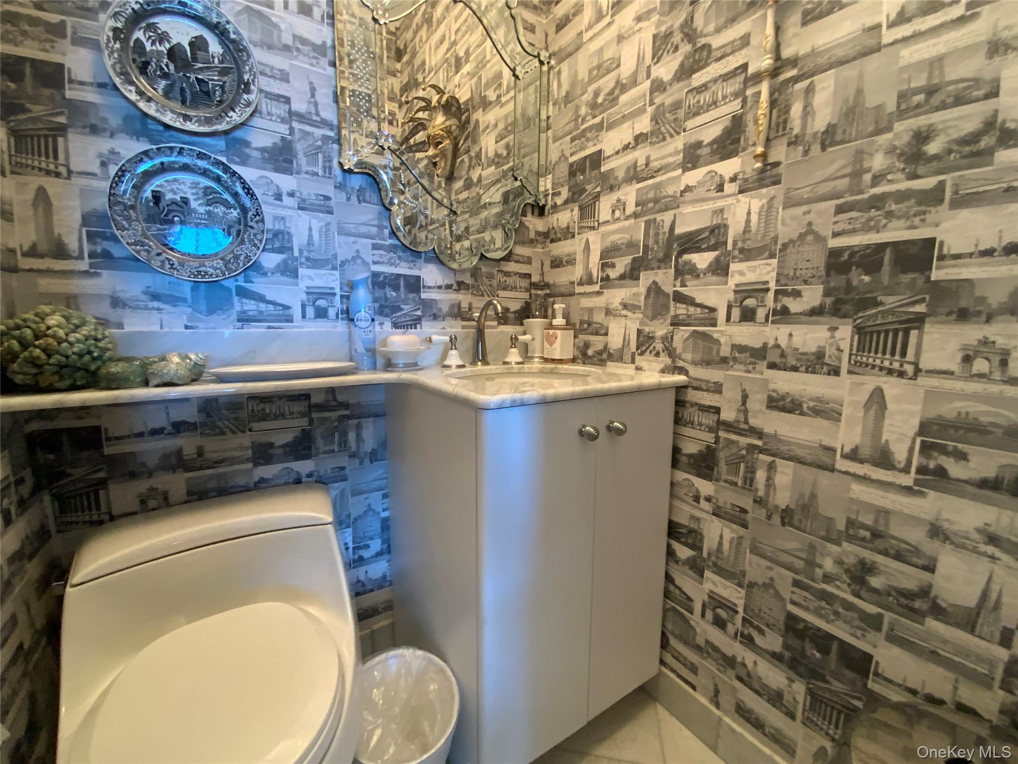 27110 Grand Central Parkway 33d Property Photo 11