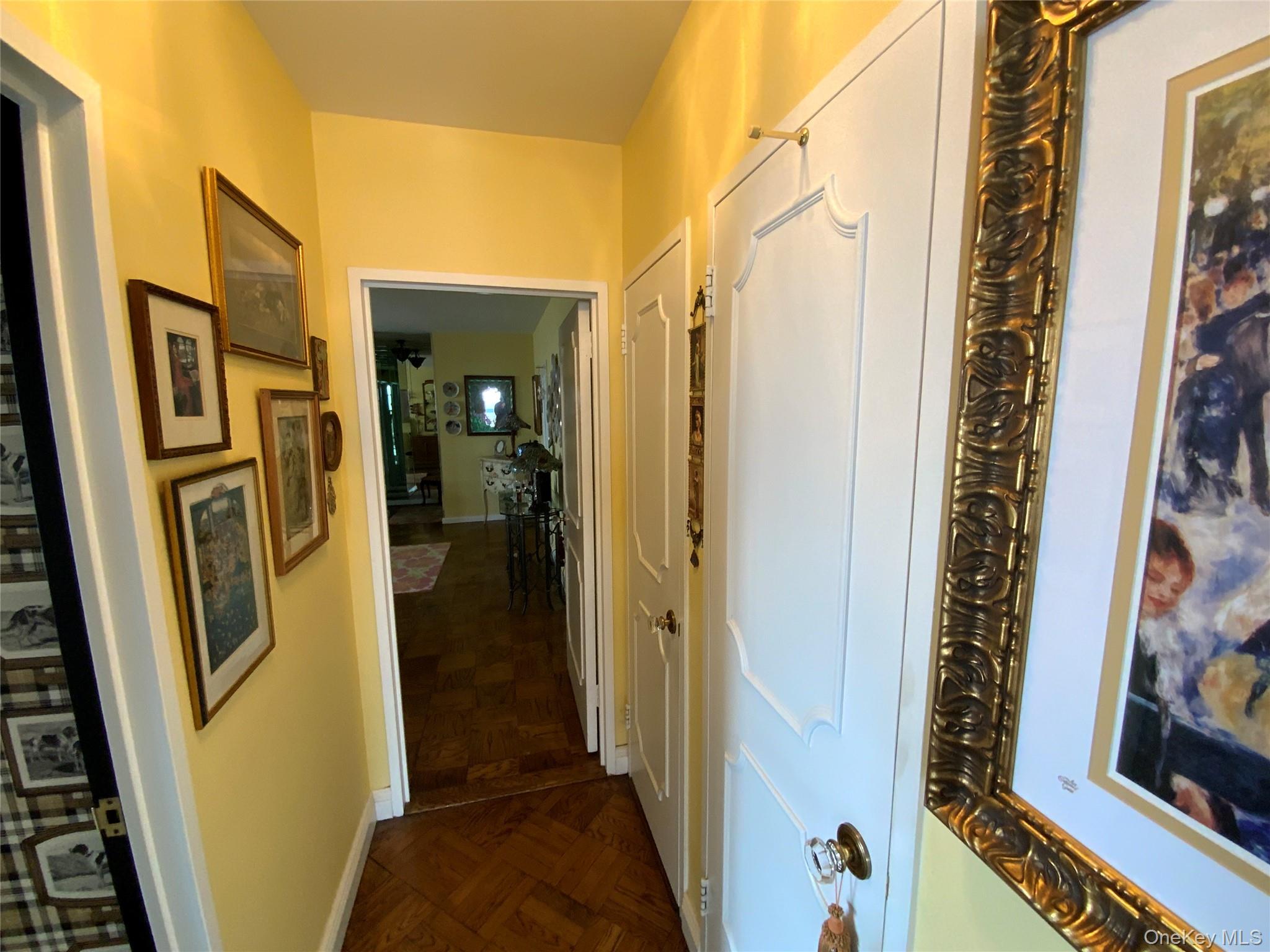 27110 Grand Central Parkway 33d Property Photo 12