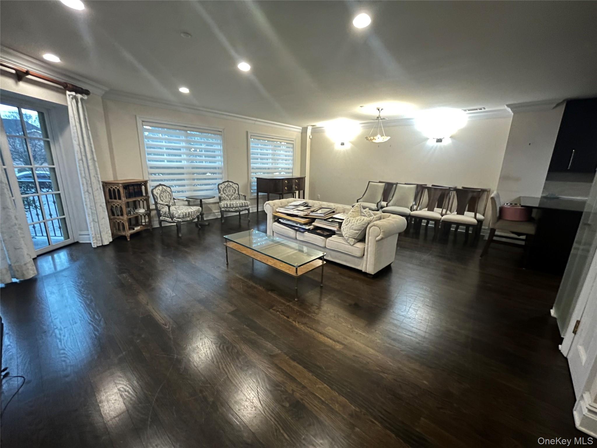 260 Central 135 Property Photo 13