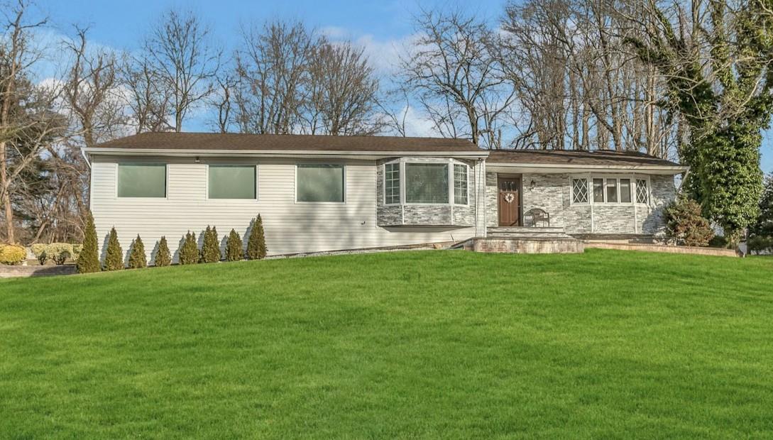 70 Bagatelle Rd Property Photo