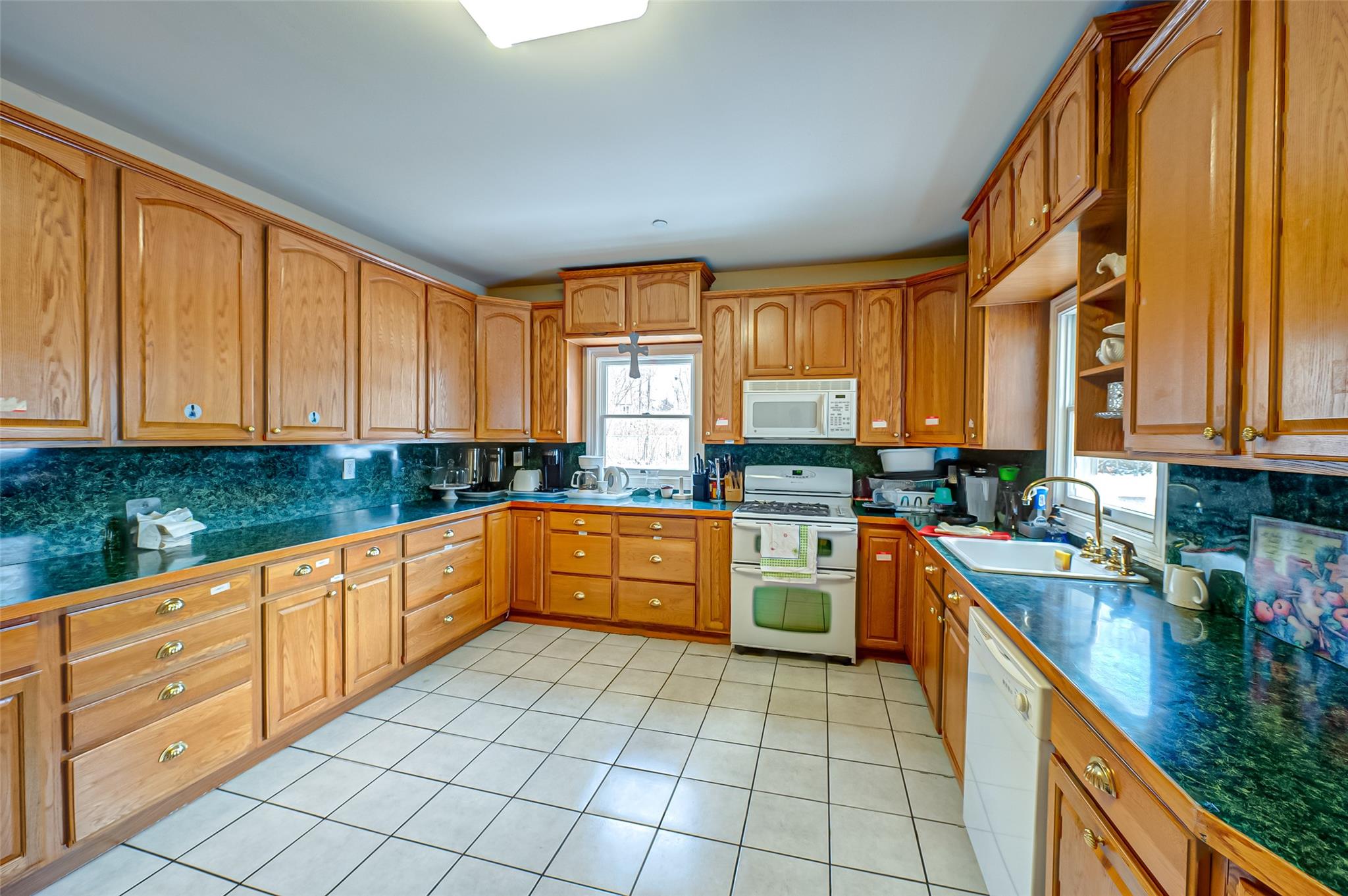 203 E Pulaski Road Property Photo 15