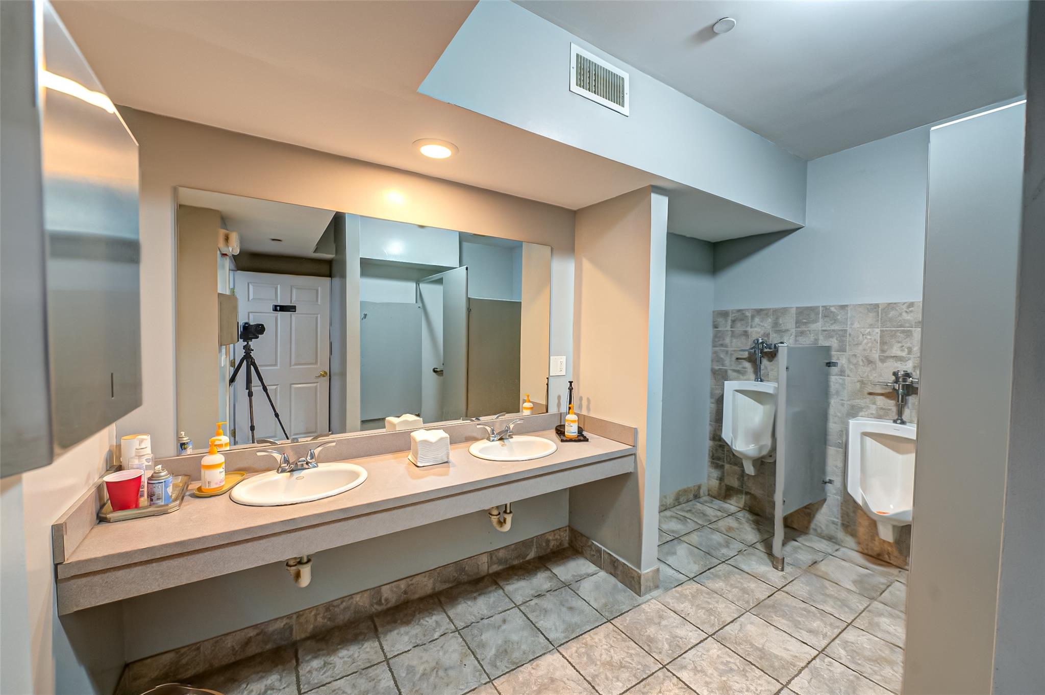 203 E Pulaski Road Property Photo 17
