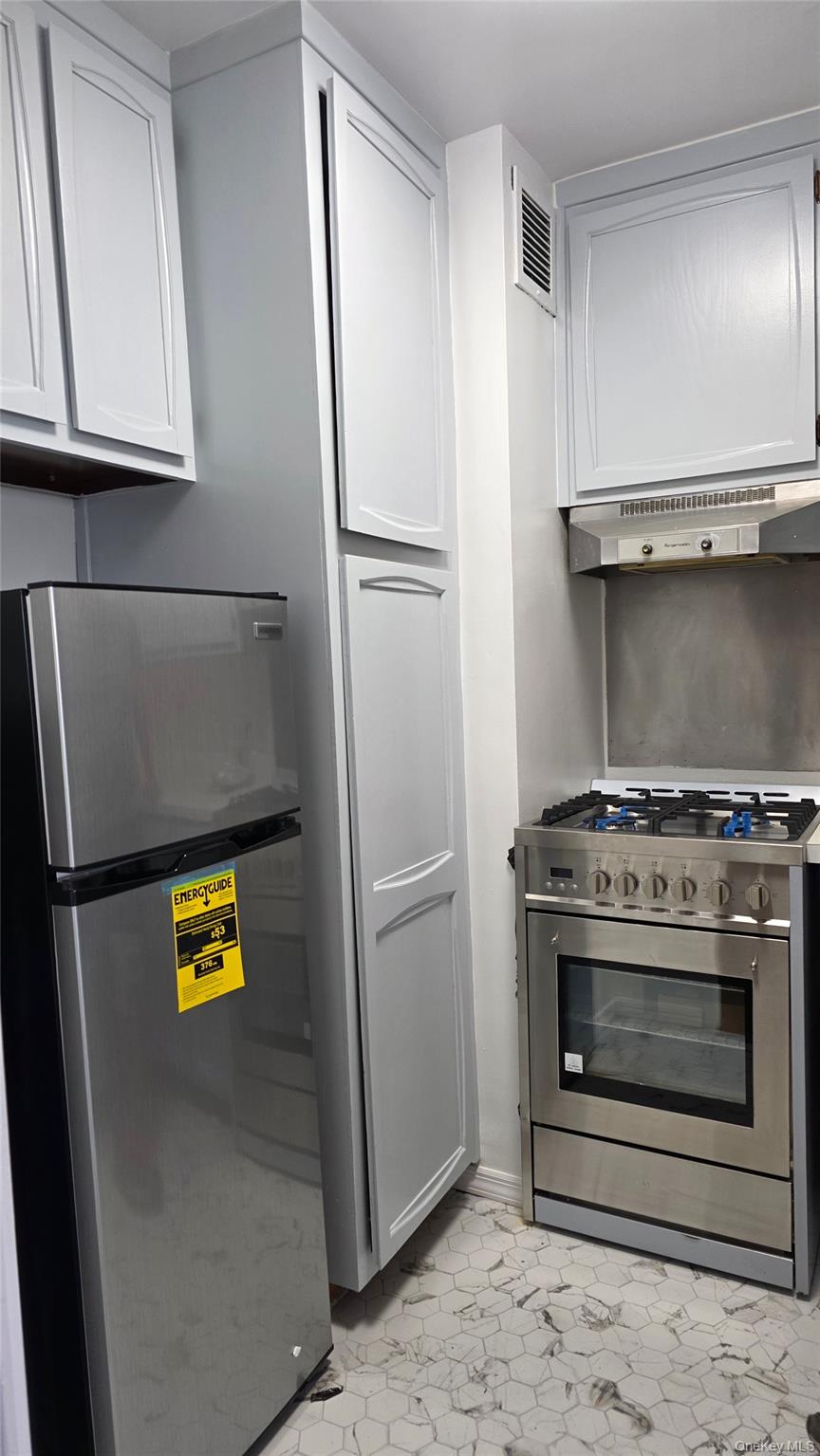 70-25 Yellowstone Boulevard 24b Property Photo 5