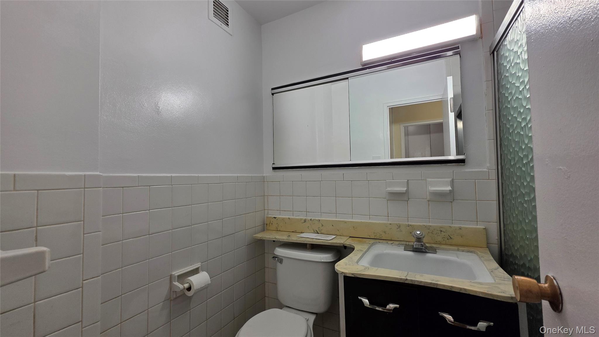 70-25 Yellowstone Boulevard 24b Property Photo 8