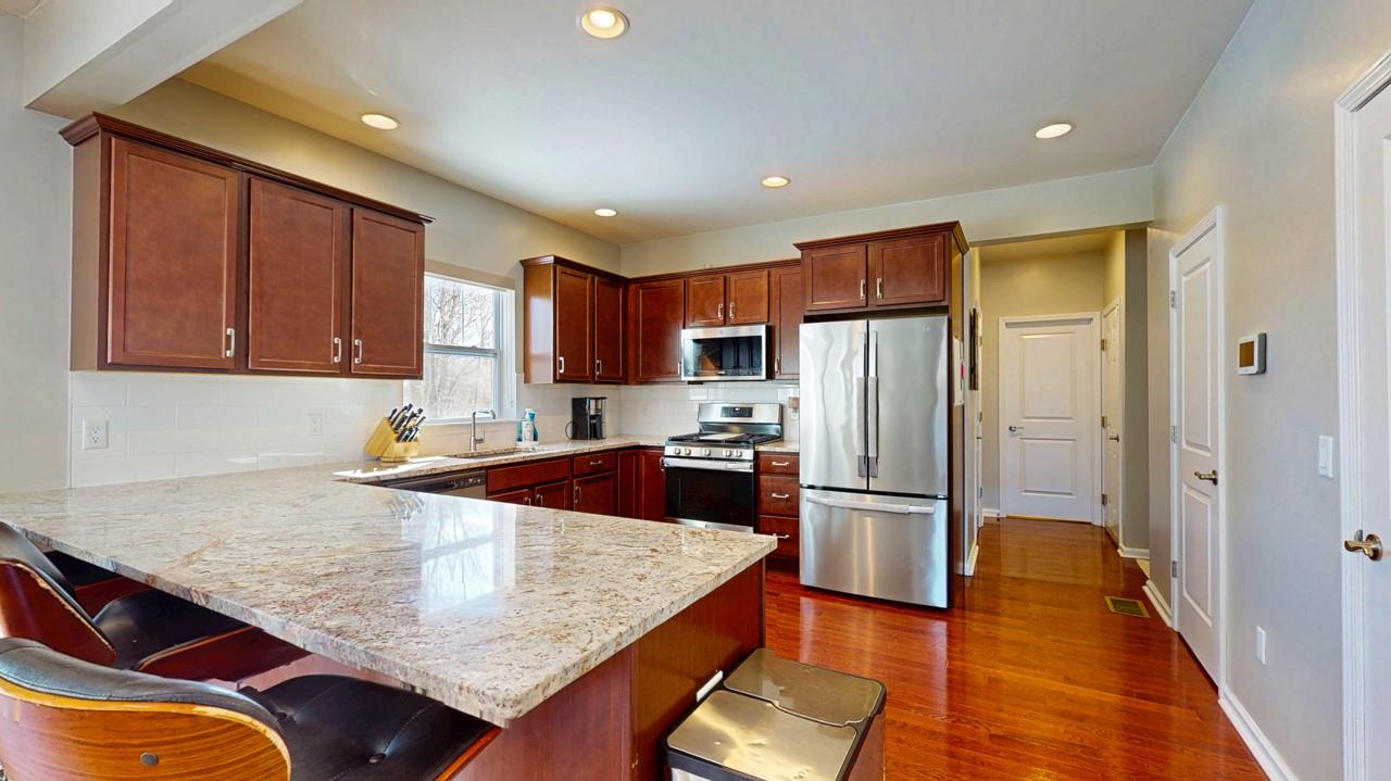 30 Knoll Crest Court Property Photo 17