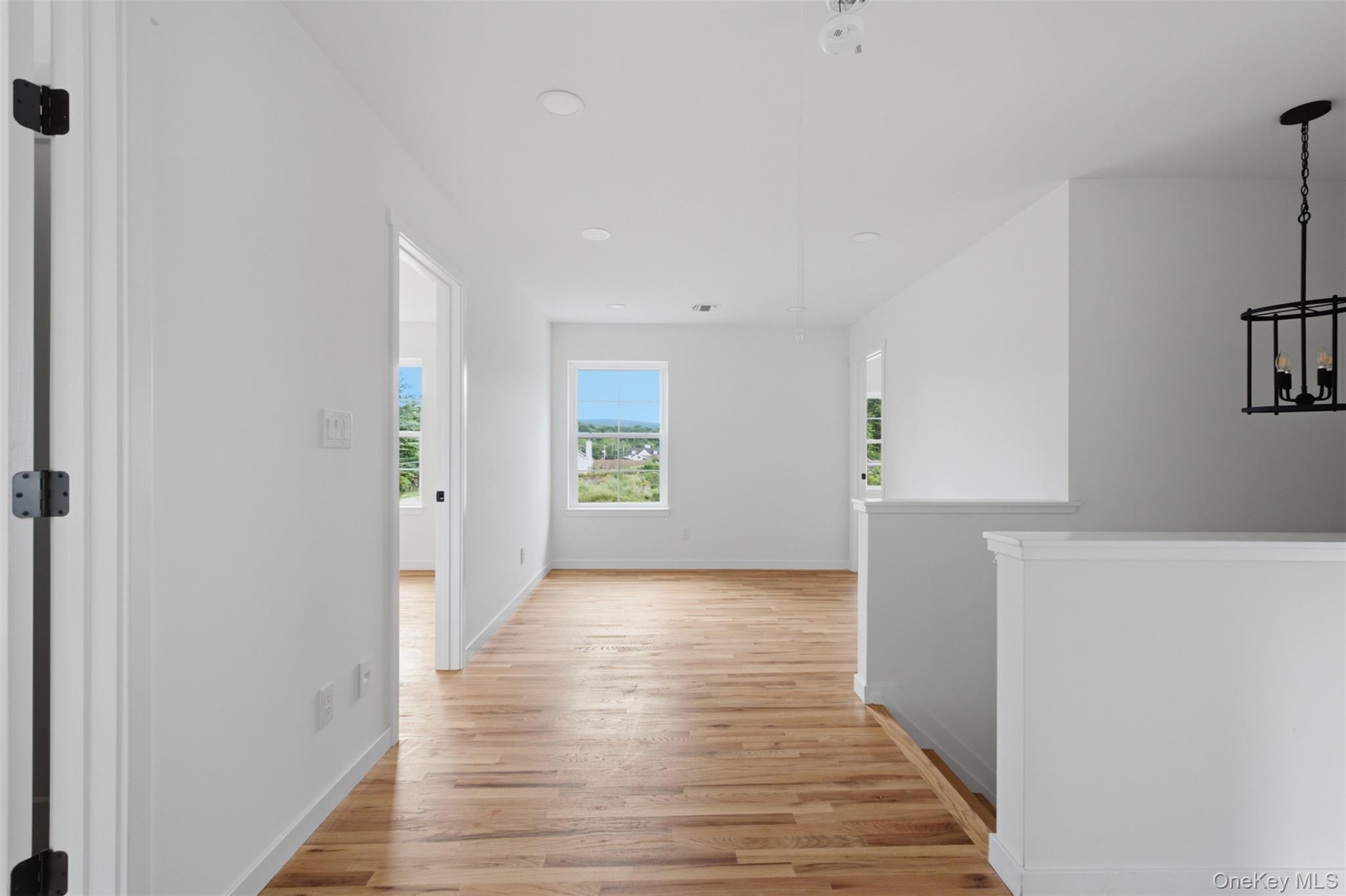 8 Alaina Way Property Photo 33