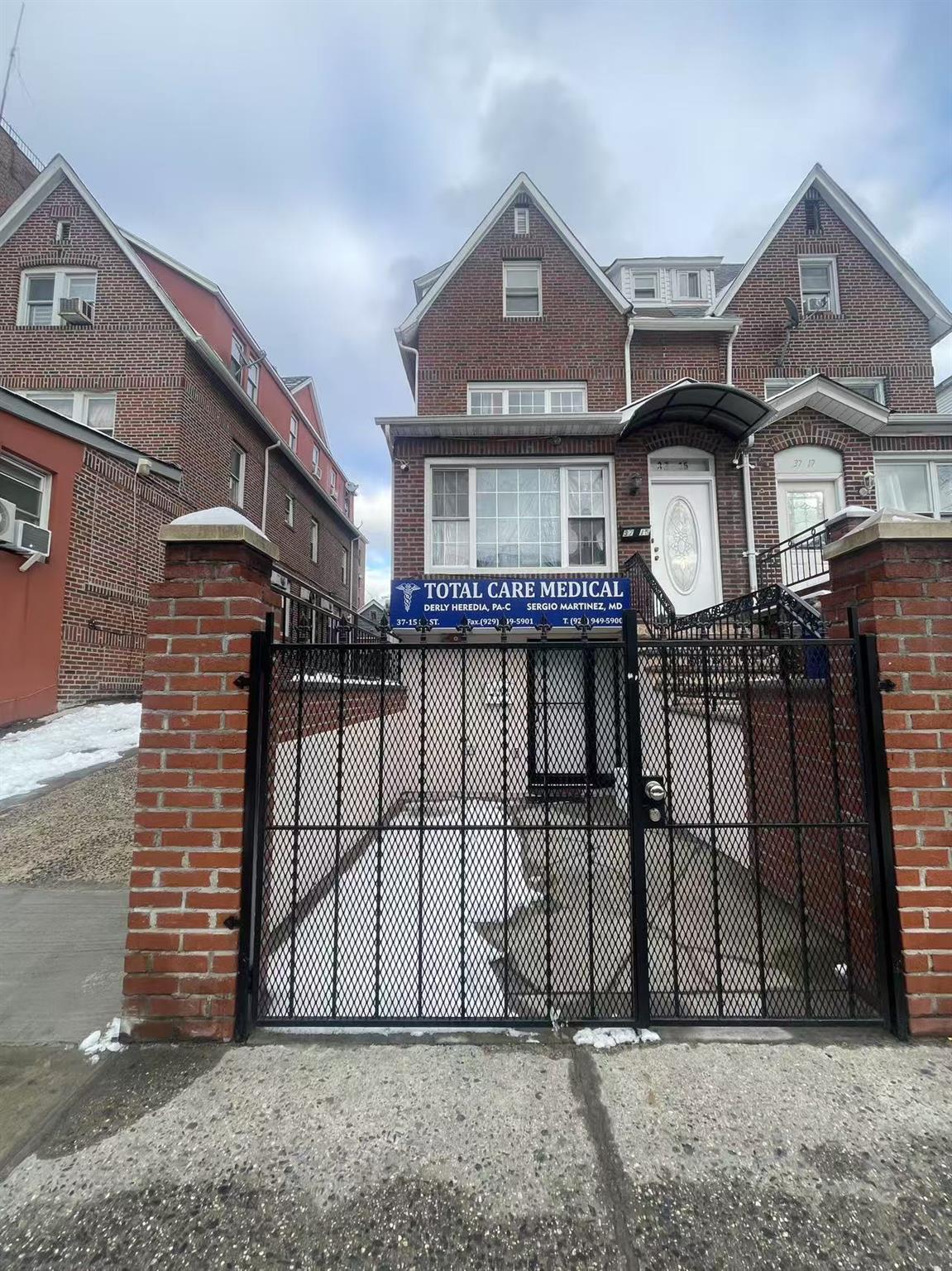 37-15 88th Street Property Photo 1