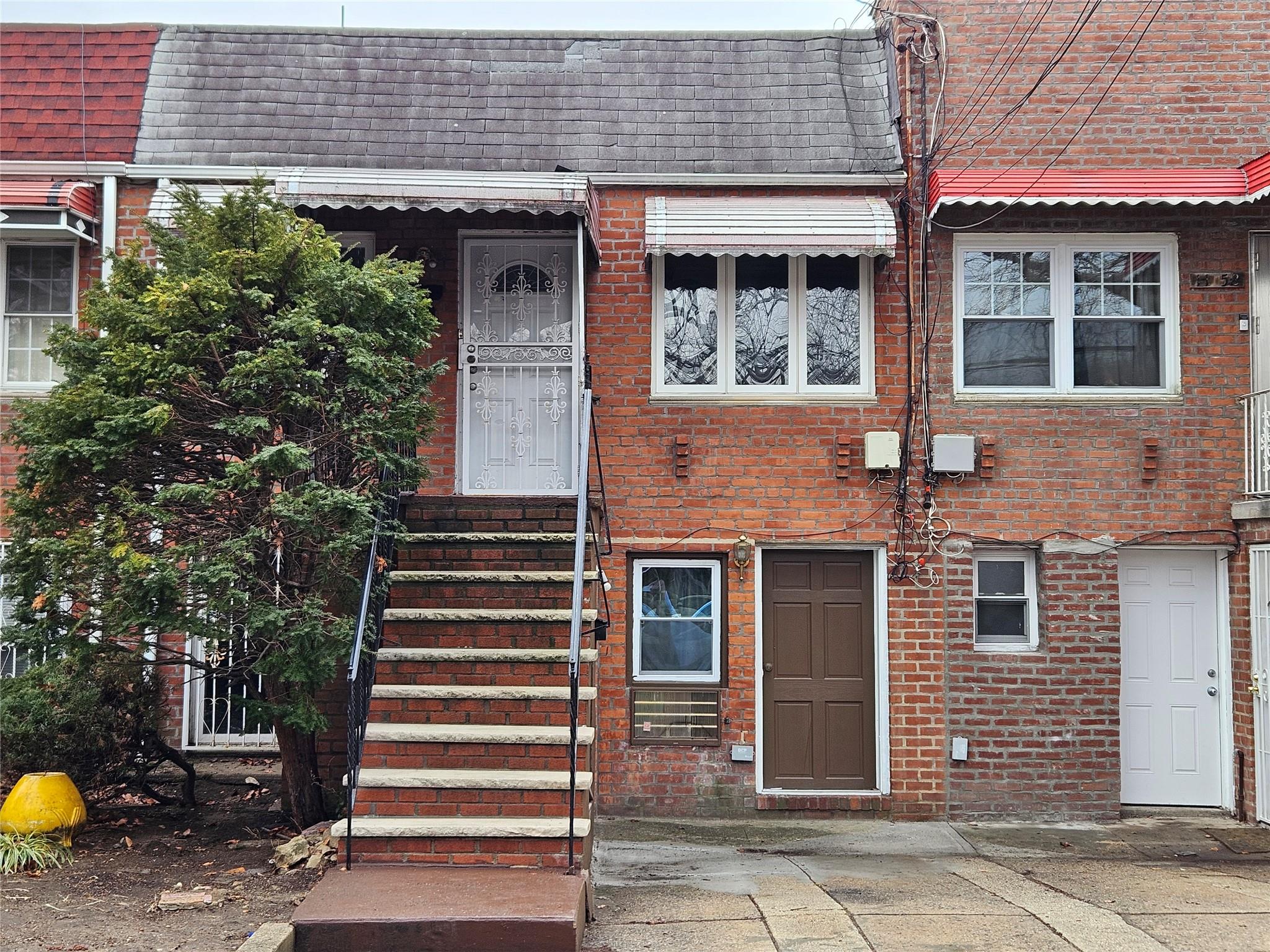 1154 E 101st Street Property Photo