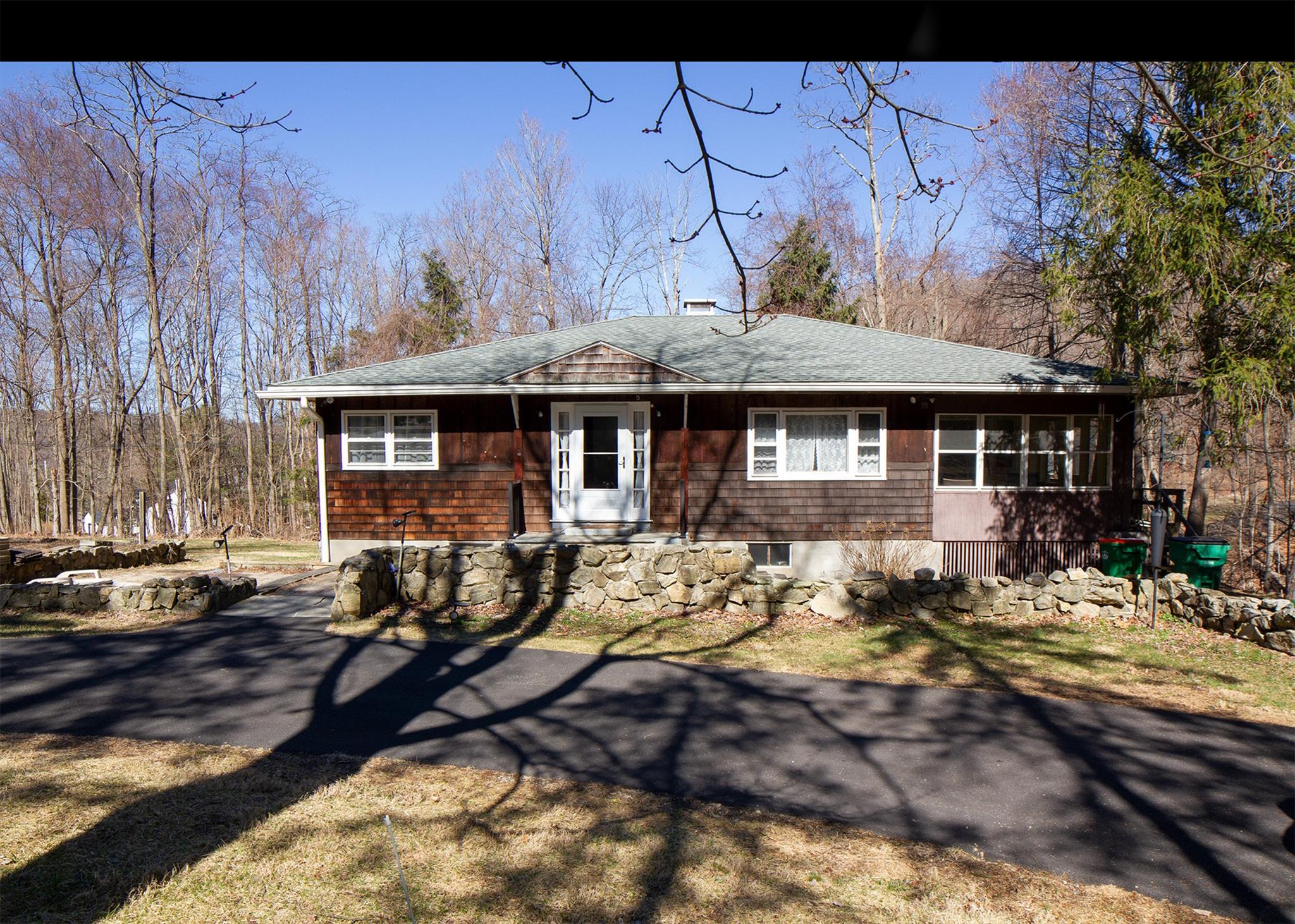 101 Woodmont Road Property Photo 1