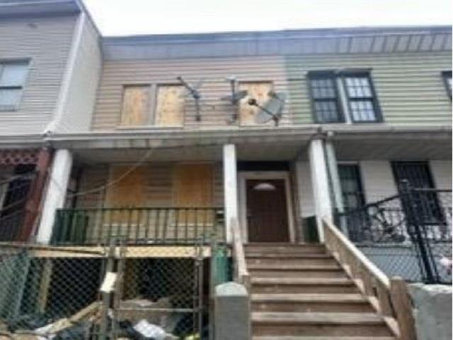 805 E 170th Street Property Photo