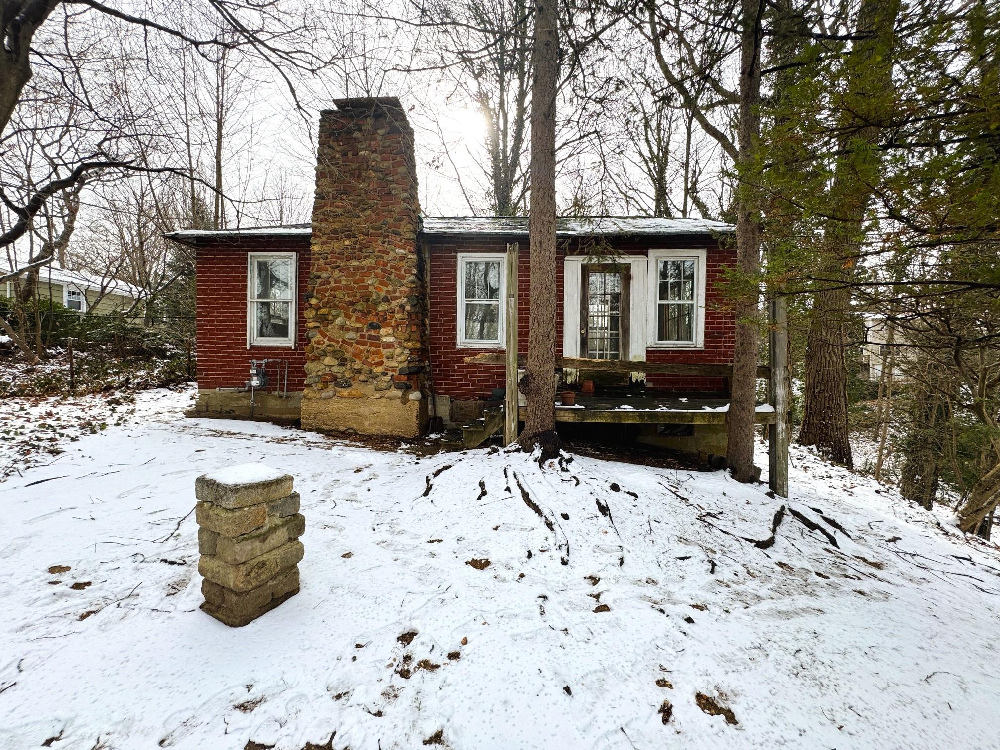 94 Carpenter Avenue Property Photo