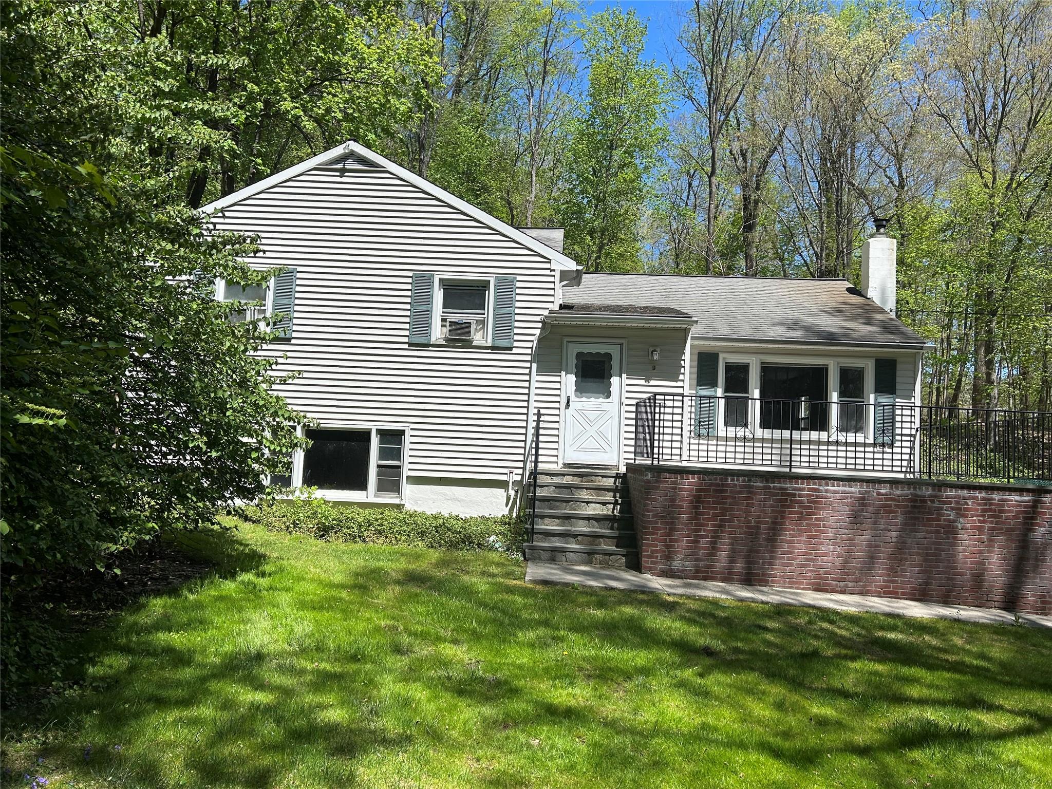 9 Grandview Drive