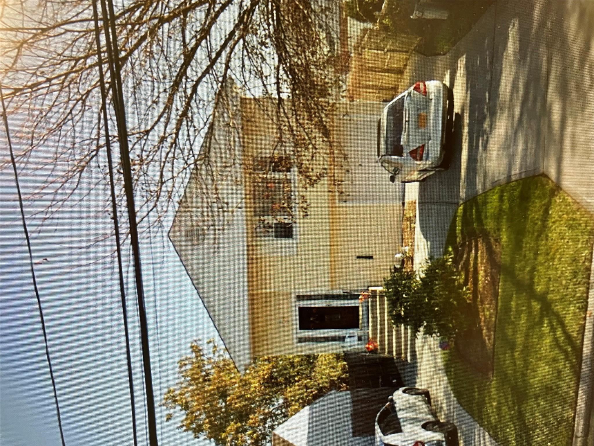 124 Verona Parkway Property Photo