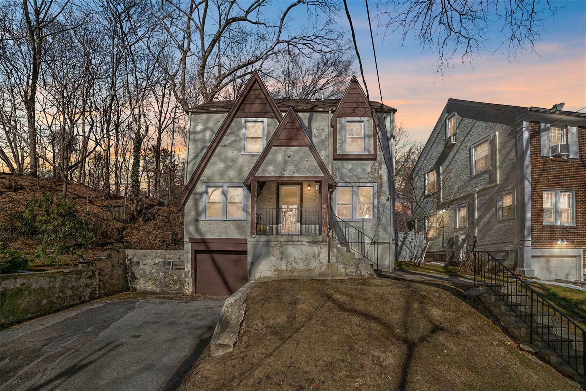36 Hutchinson Boulevard Property Photo