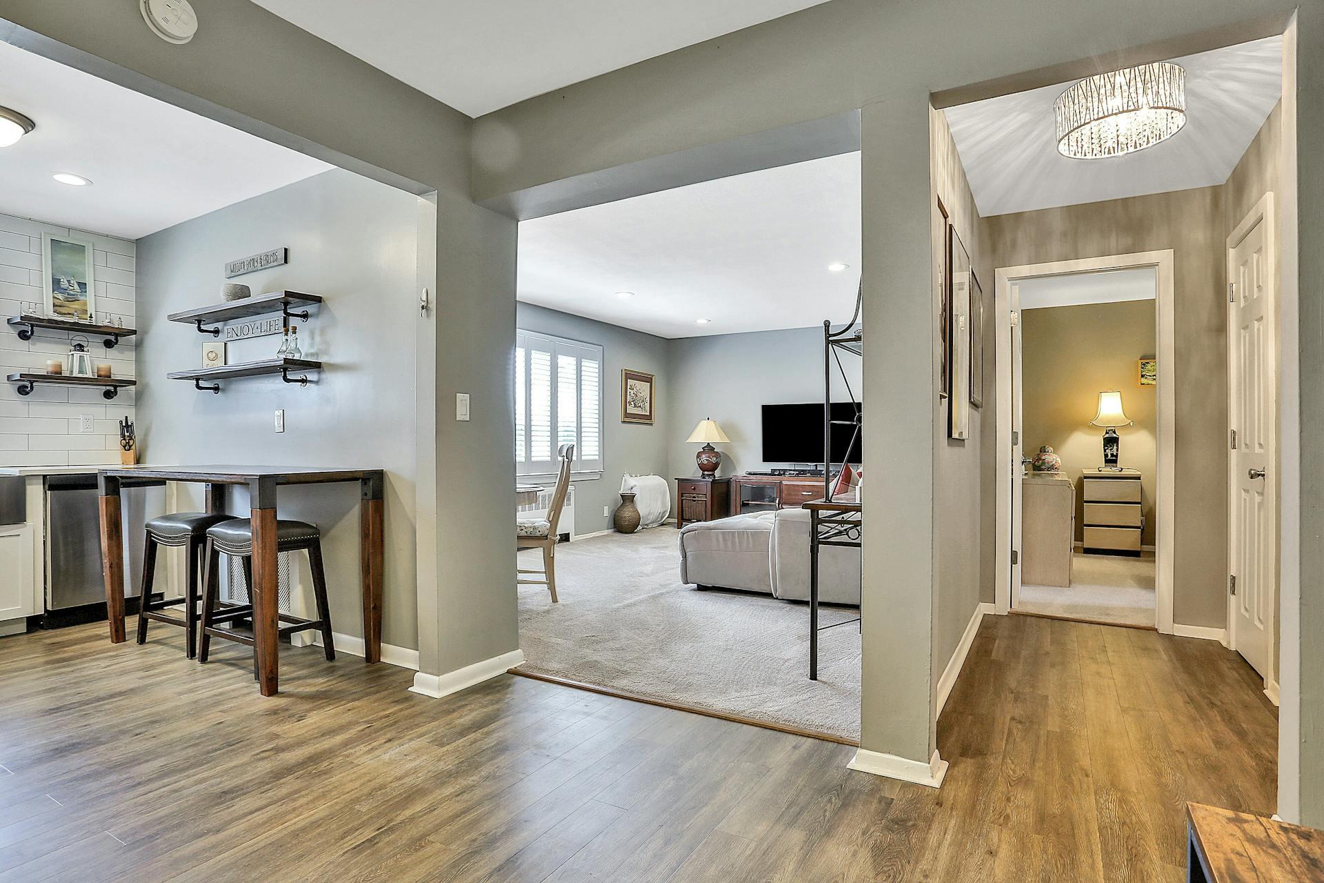123 S Highland Avenue B-3 Property Photo 7