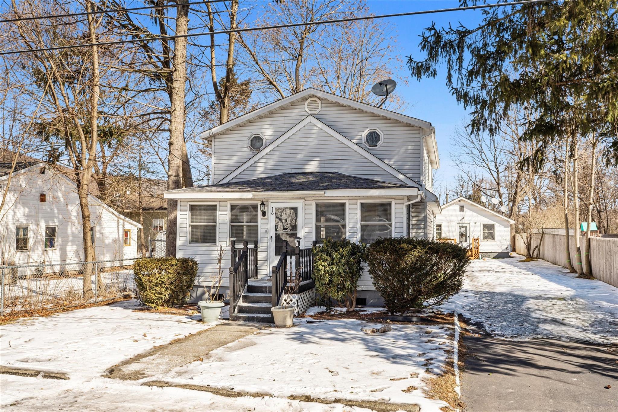 16 Walnut Street Property Photo