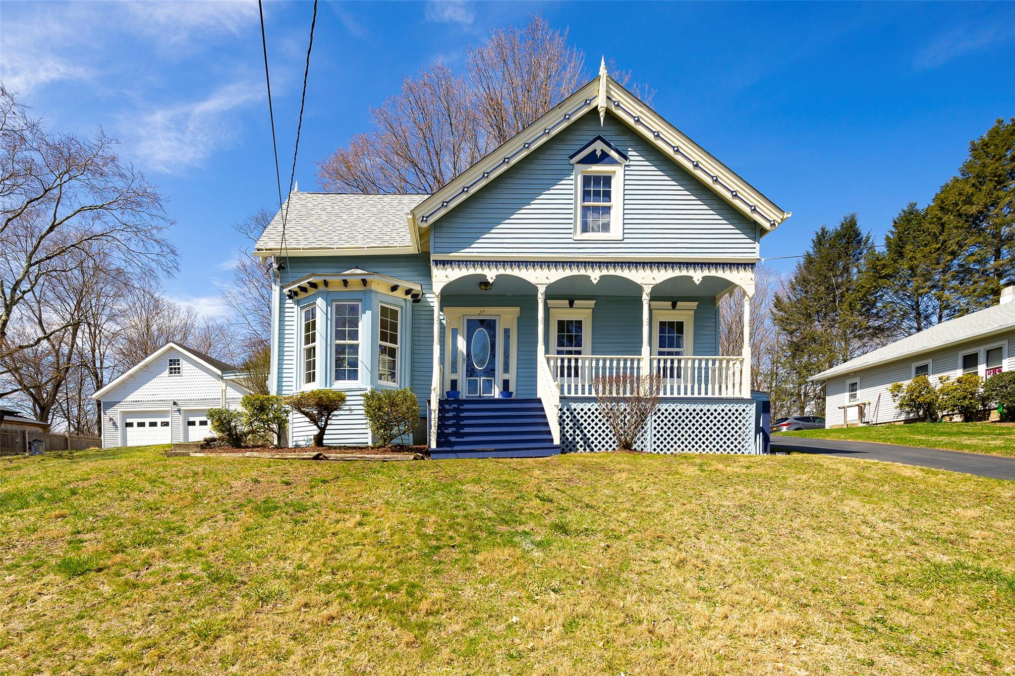 27 Sands Avenue Property Photo