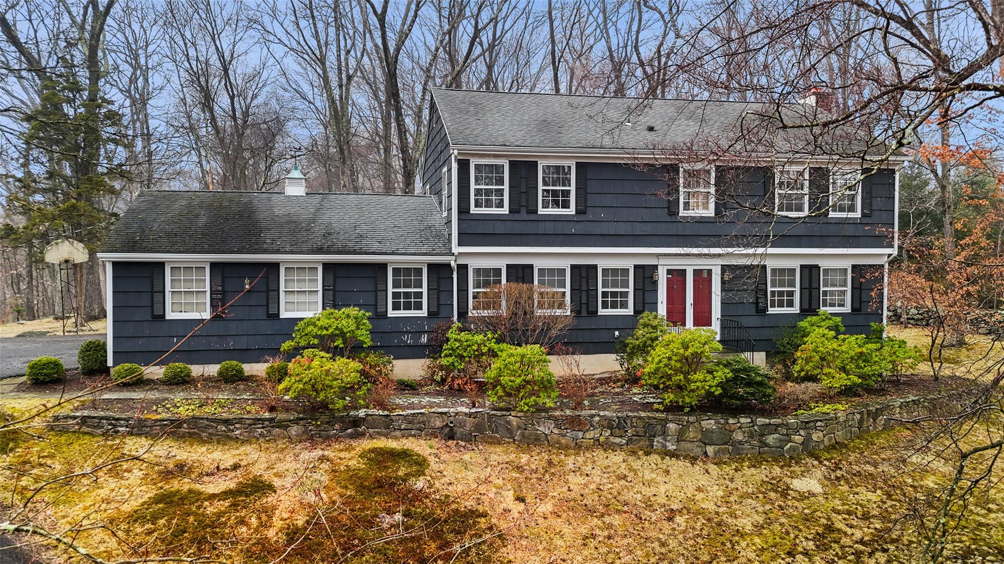 11 Brook Farm Lane Property Photo