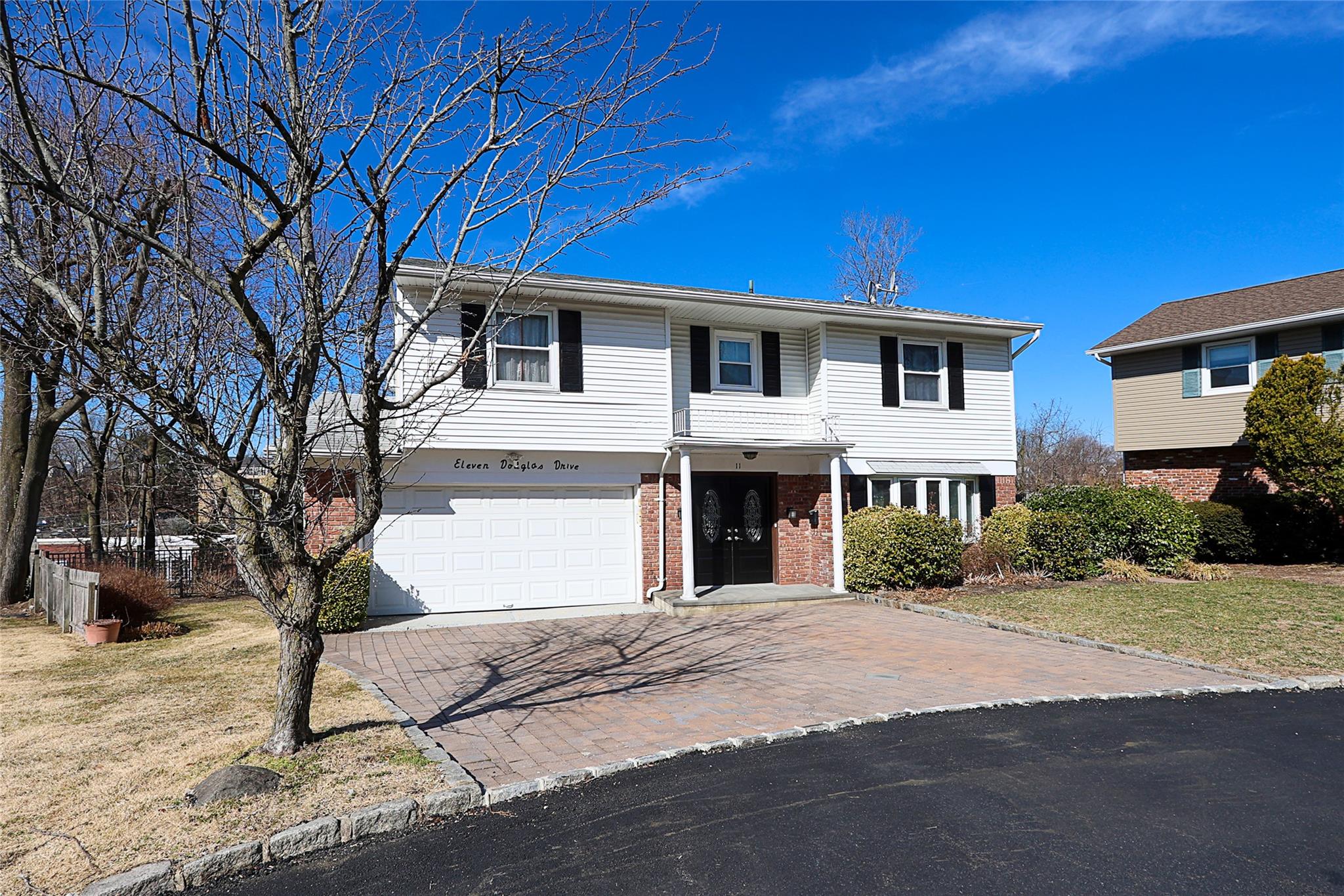 11 Douglas Drive Property Photo