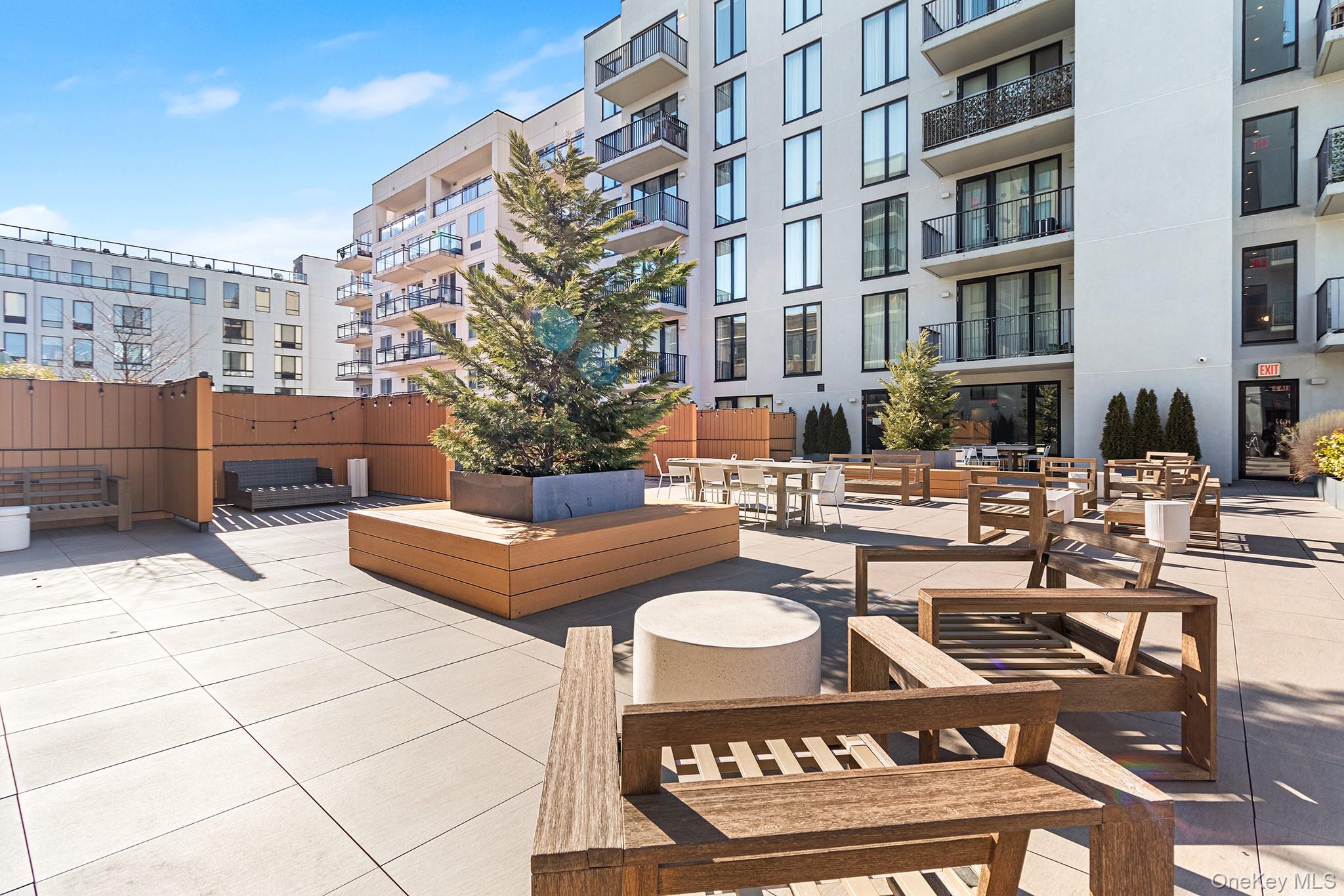 37-14 34th Street N3e Property Photo 18