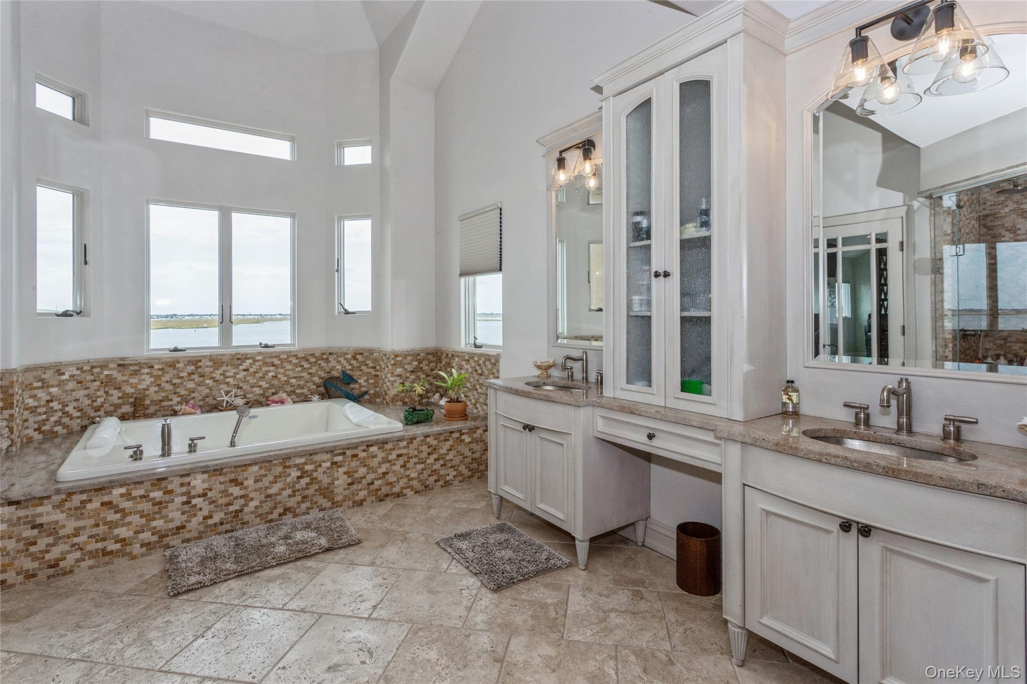 319 Harbor Drive Property Photo 20